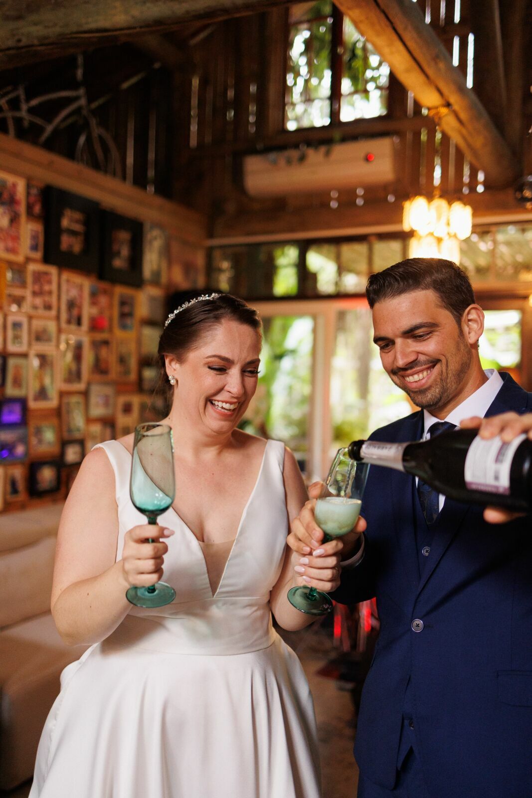 Foto Casamento Fran e Rafa em Corupá: Amor e Emoção no Seminário Sagrado Coração de Jesus Foto Casamento Fran e Rafa em Corupá: Amor e Emoção no Seminário Sagrado Coração de Jesus - Imagem 95