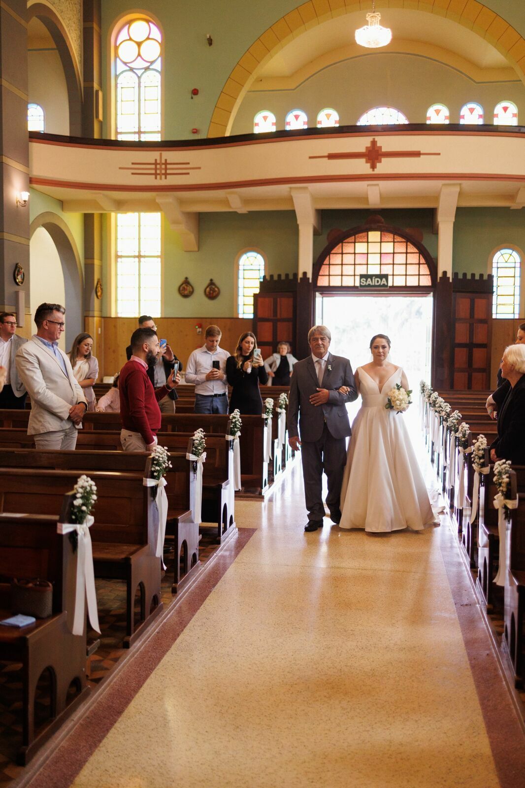 Foto Casamento Fran e Rafa em Corupá: Amor e Emoção no Seminário Sagrado Coração de Jesus Foto Casamento Fran e Rafa em Corupá: Amor e Emoção no Seminário Sagrado Coração de Jesus - Imagem 29