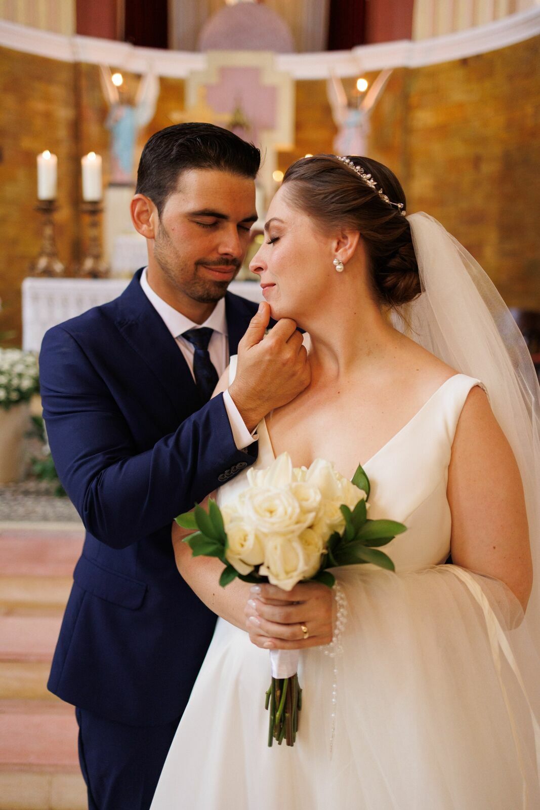 Foto Casamento Fran e Rafa em Corupá: Amor e Emoção no Seminário Sagrado Coração de Jesus Foto Casamento Fran e Rafa em Corupá: Amor e Emoção no Seminário Sagrado Coração de Jesus - Imagem 59