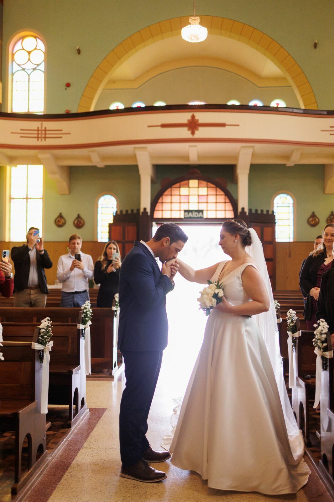 Foto Casamento Fran e Rafa em Corupá: Amor e Emoção no Seminário Sagrado Coração de Jesus Foto Casamento Fran e Rafa em Corupá: Amor e Emoção no Seminário Sagrado Coração de Jesus - Imagem 31