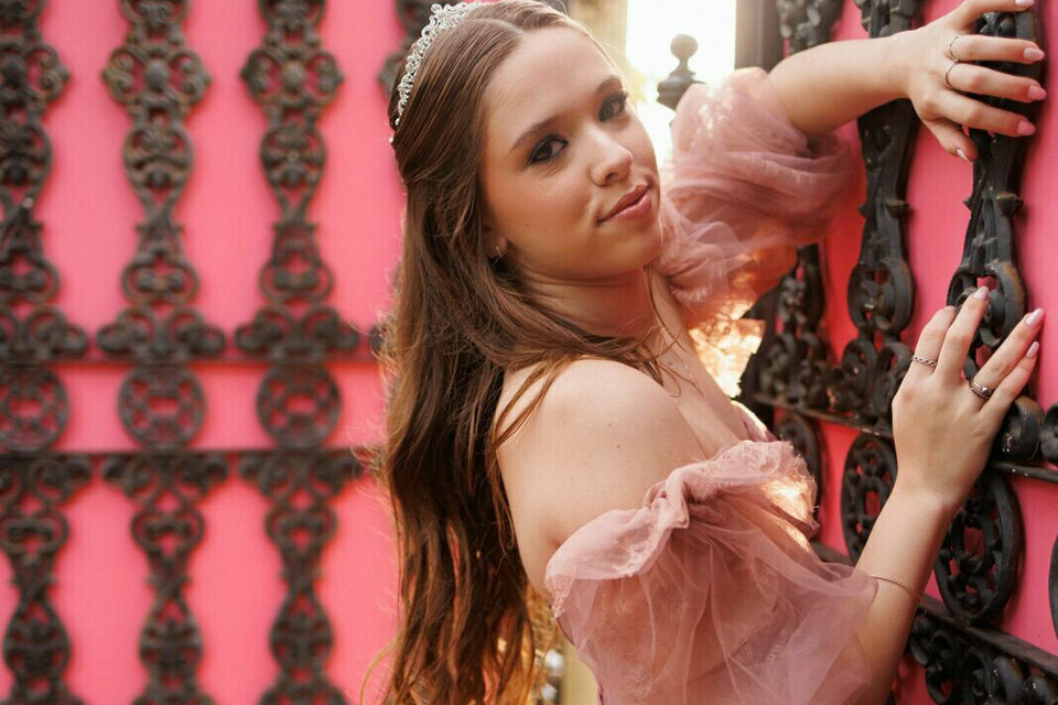 Ensaio de 15 anos da Rafaela – Fotógrafo de Debutantes em Joinville Ensaio de 15 anos da Rafaela – Fotógrafo de Debutantes em Joinville
