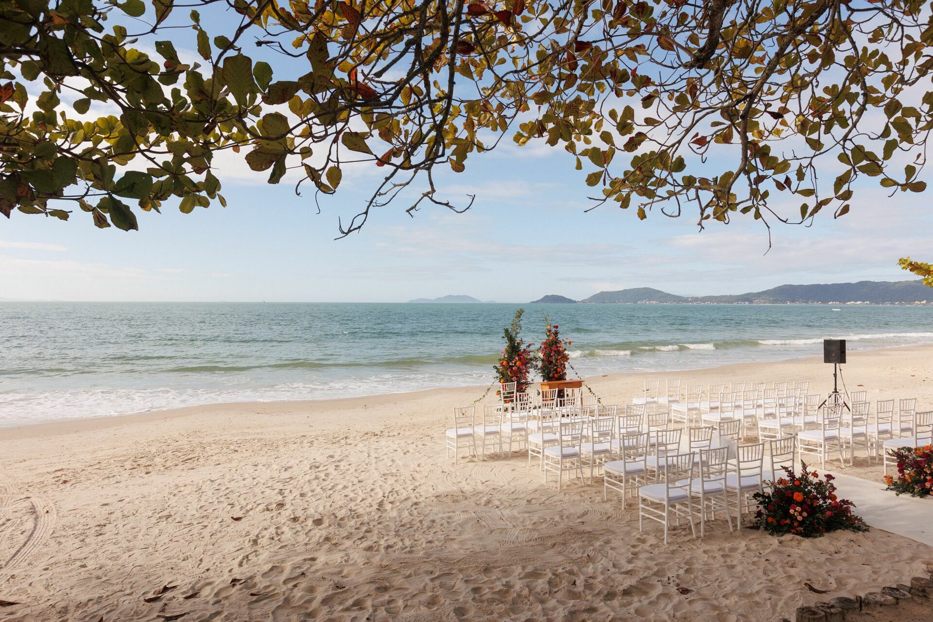 Foto Casamento Alyssa e Bruno no Hotel Mighil em Florianópolis Foto Casamento Alyssa e Bruno no Hotel Mighil em Florianópolis - Imagem 57