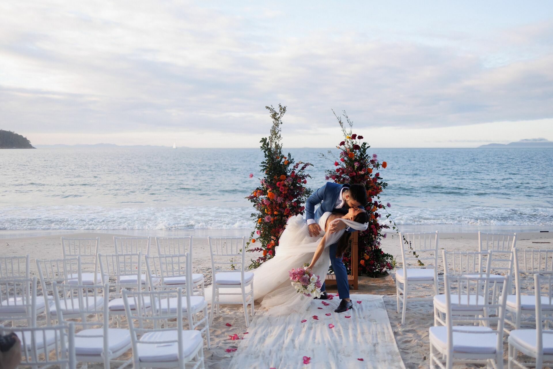 Foto Casamento Alyssa e Bruno no Hotel Mighil em Florianópolis Foto Casamento Alyssa e Bruno no Hotel Mighil em Florianópolis - Imagem 114