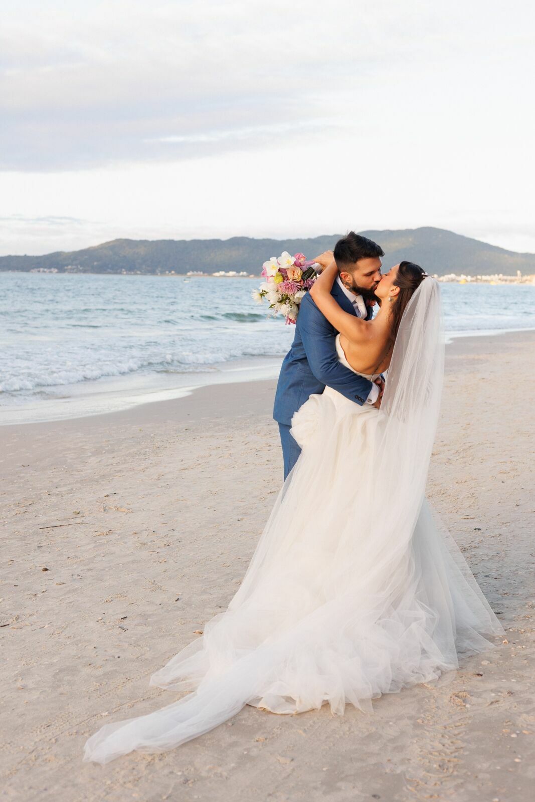 Foto Casamento Alyssa e Bruno no Hotel Mighil em Florianópolis Foto Casamento Alyssa e Bruno no Hotel Mighil em Florianópolis - Imagem 124