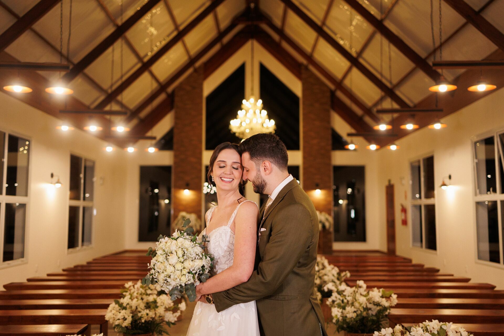Foto Casamento Brenda e Lucas no Friedemann Platz em Joinville Foto Casamento Brenda e Lucas no Friedemann Platz em Joinville - Imagem 75