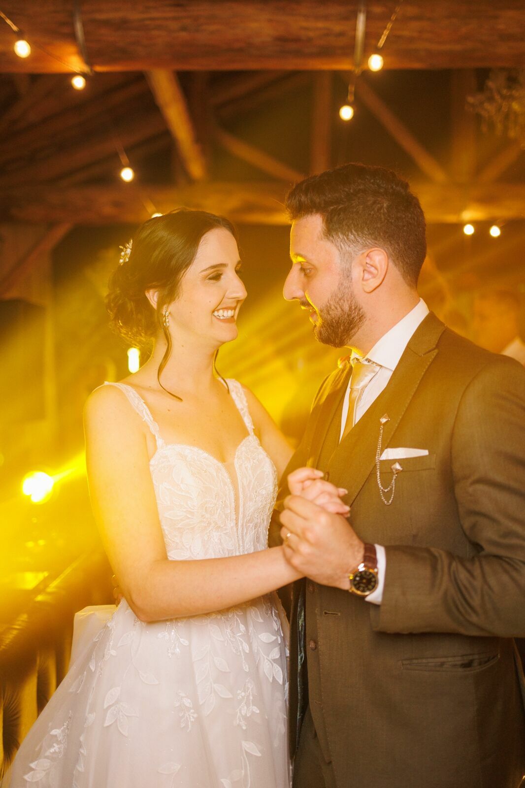 Foto Casamento Brenda e Lucas no Friedemann Platz em Joinville Foto Casamento Brenda e Lucas no Friedemann Platz em Joinville - Imagem 113