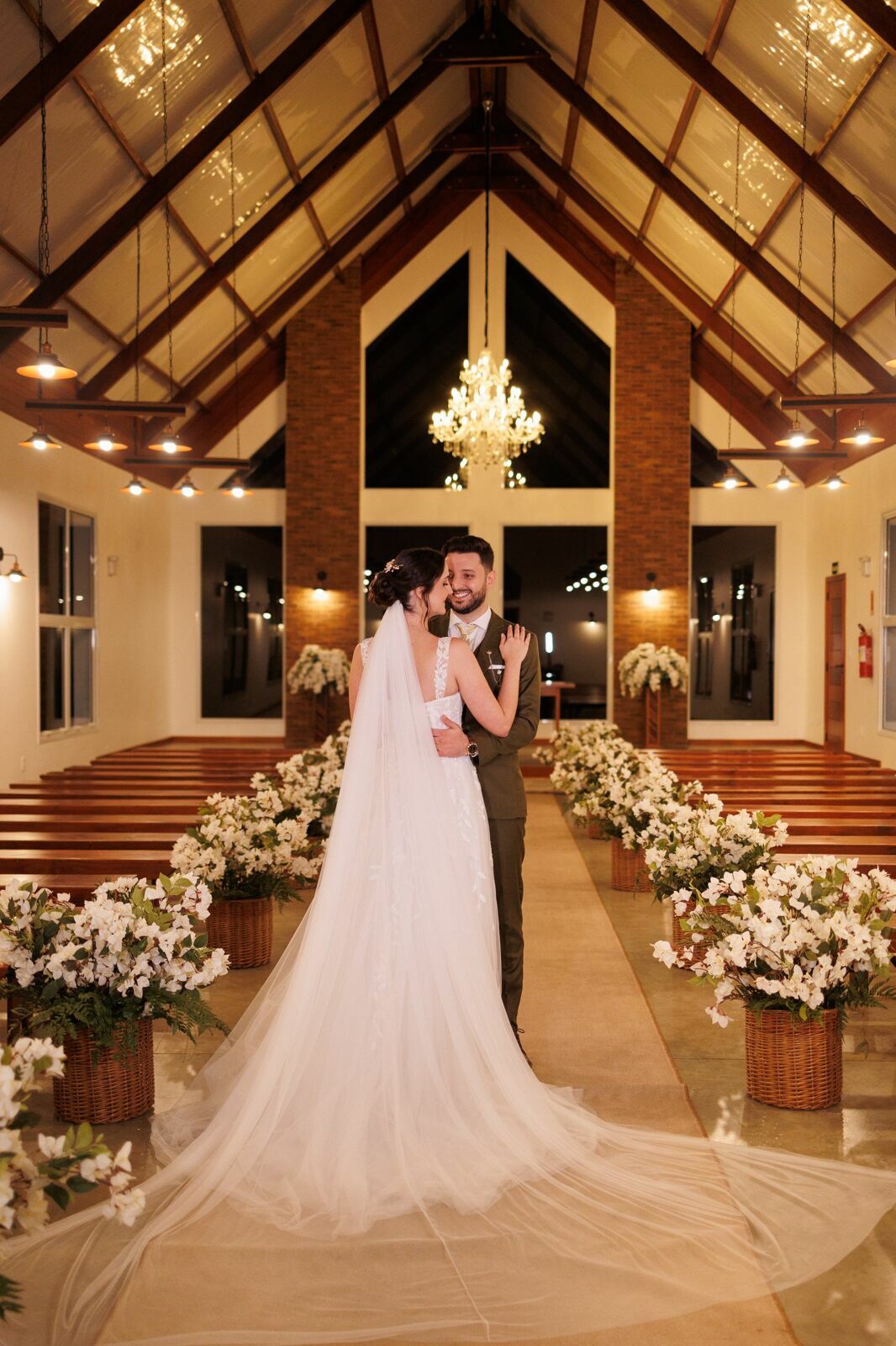 Foto Casamento Brenda e Lucas no Friedemann Platz em Joinville Foto Casamento Brenda e Lucas no Friedemann Platz em Joinville - Imagem 76