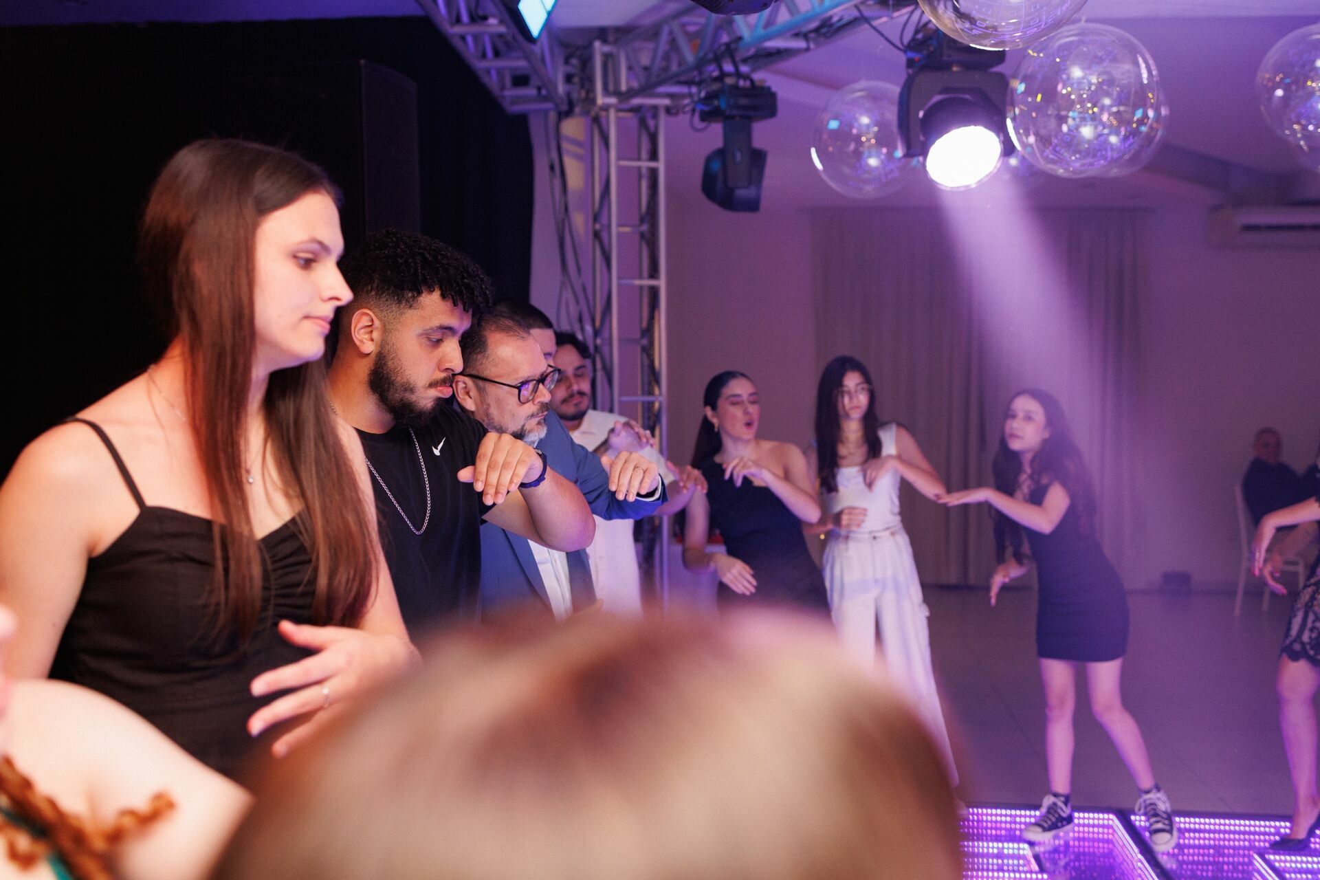 Foto Festa de 15 anos da Ana Luiza – K’oma Eventos em Joinville Foto Festa de 15 anos da Ana Luiza – K’oma Eventos em Joinville - Imagem 60