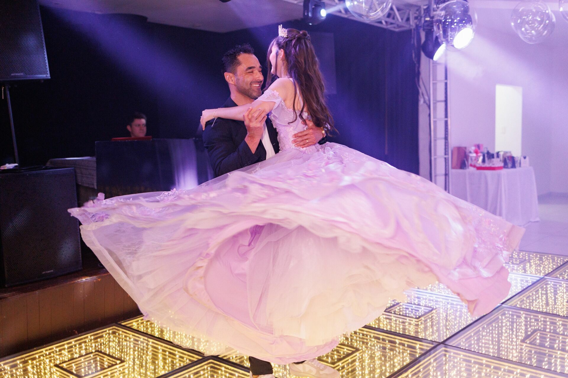 Foto Festa de 15 anos da Ana Luiza – K’oma Eventos em Joinville Foto Festa de 15 anos da Ana Luiza – K’oma Eventos em Joinville - Imagem 52