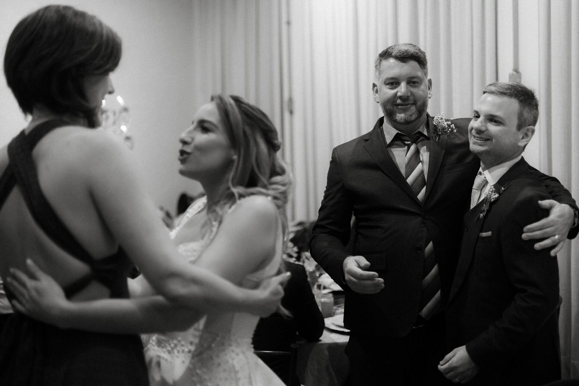 Foto Casamento Zaíne e Silvio – Indaiá Eventos Joinville Foto Casamento Zaíne e Silvio – Indaiá Eventos Joinville - Imagem 91