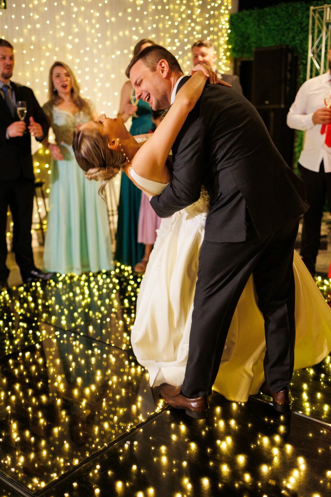 Foto Casamento Zaíne e Silvio – Indaiá Eventos Joinville Foto Casamento Zaíne e Silvio – Indaiá Eventos Joinville - Imagem 105