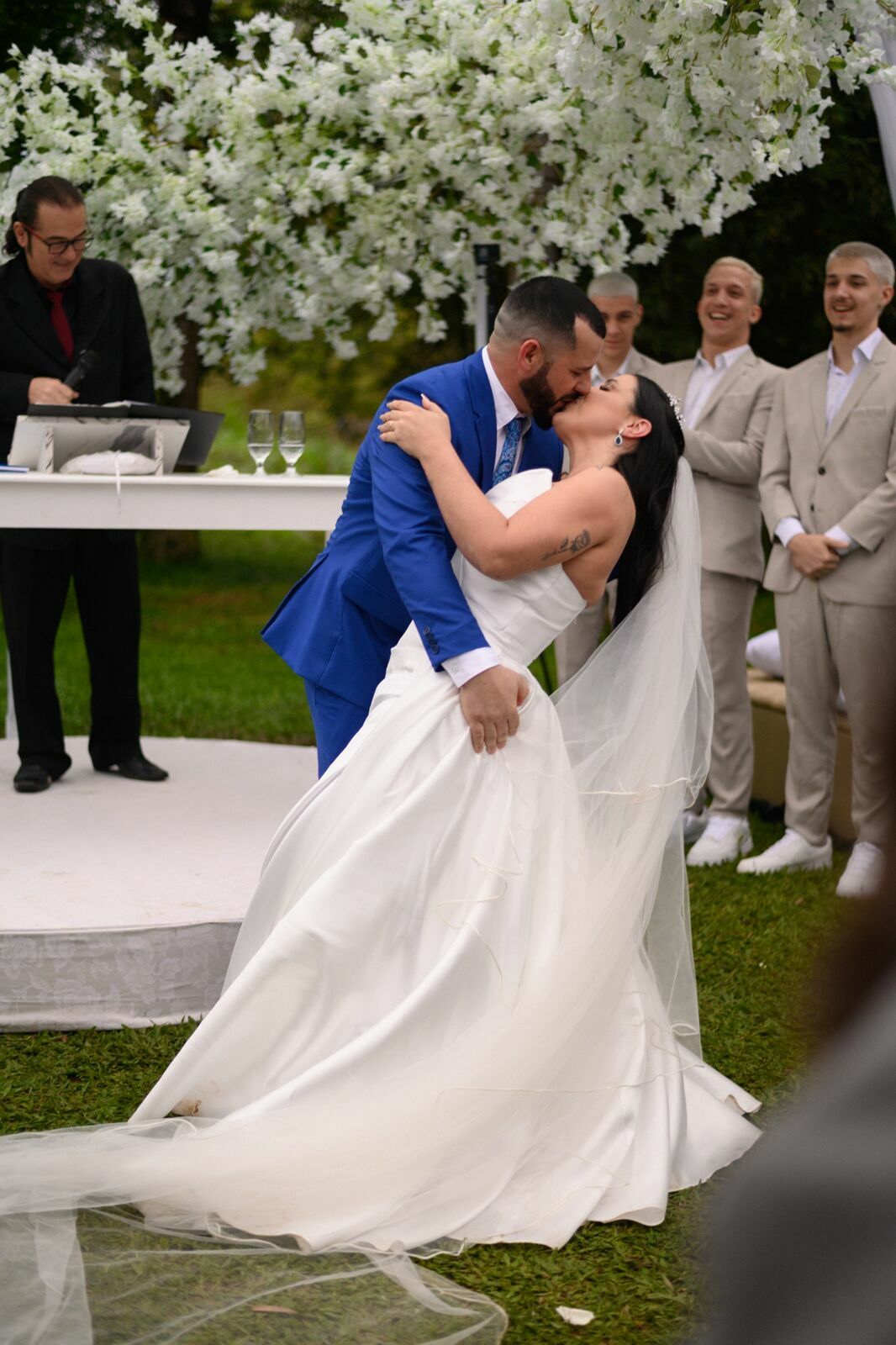 Foto Casamento Morgana e Mano no Buchmann Eventos em Gaspar – Fotógrafo em Joinville Foto Casamento Morgana e Mano no Buchmann Eventos em Gaspar – Fotógrafo em Joinville - Imagem 127