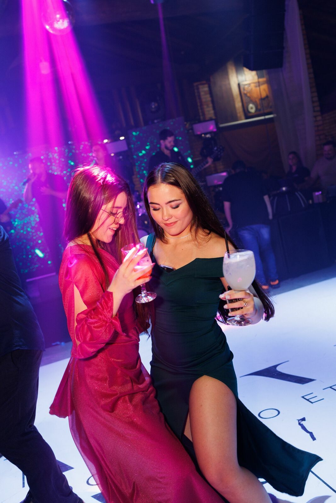 Foto Casamento Morgana e Mano no Buchmann Eventos em Gaspar – Fotógrafo em Joinville Foto Casamento Morgana e Mano no Buchmann Eventos em Gaspar – Fotógrafo em Joinville - Imagem 251