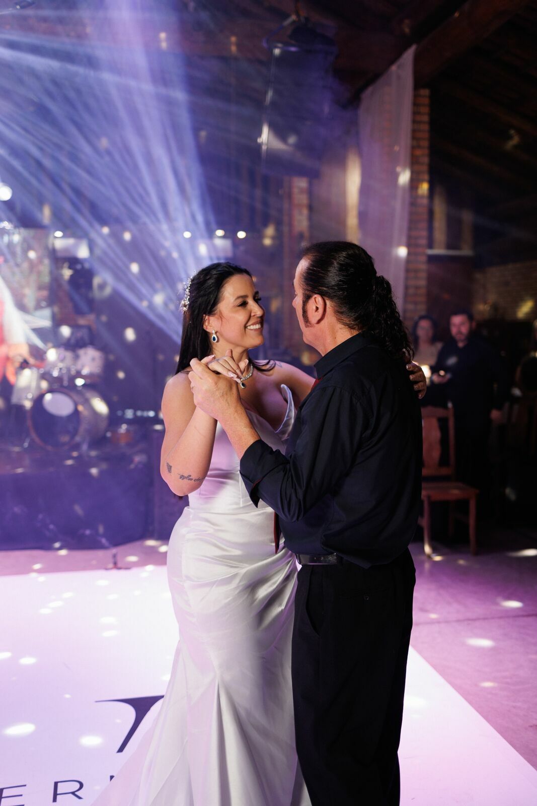 Foto Casamento Morgana e Mano no Buchmann Eventos em Gaspar – Fotógrafo em Joinville Foto Casamento Morgana e Mano no Buchmann Eventos em Gaspar – Fotógrafo em Joinville - Imagem 200