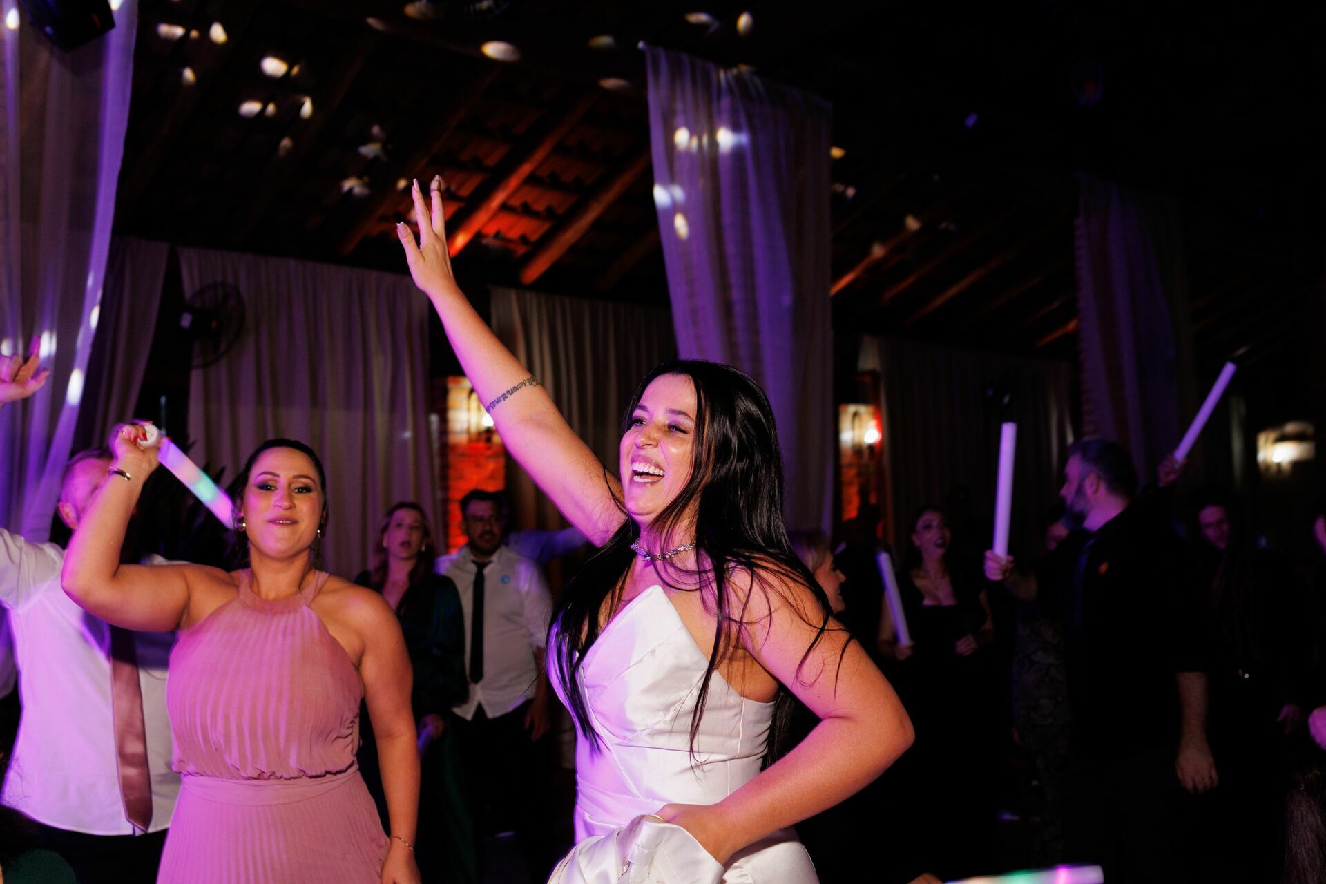 Foto Casamento Morgana e Mano no Buchmann Eventos em Gaspar – Fotógrafo em Joinville Foto Casamento Morgana e Mano no Buchmann Eventos em Gaspar – Fotógrafo em Joinville - Imagem 270