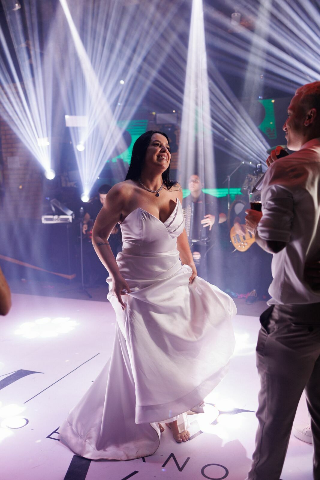 Foto Casamento Morgana e Mano no Buchmann Eventos em Gaspar – Fotógrafo em Joinville Foto Casamento Morgana e Mano no Buchmann Eventos em Gaspar – Fotógrafo em Joinville - Imagem 302