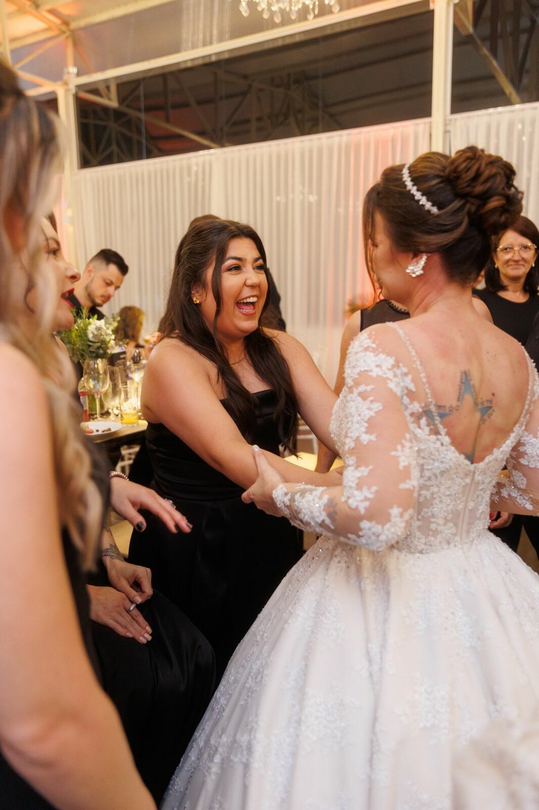 Foto Casamento Paola e Thomaz - Hausmesse Casa de Eventos Joinville Foto Casamento Paola e Thomaz - Hausmesse Casa de Eventos Joinville - Imagem 173