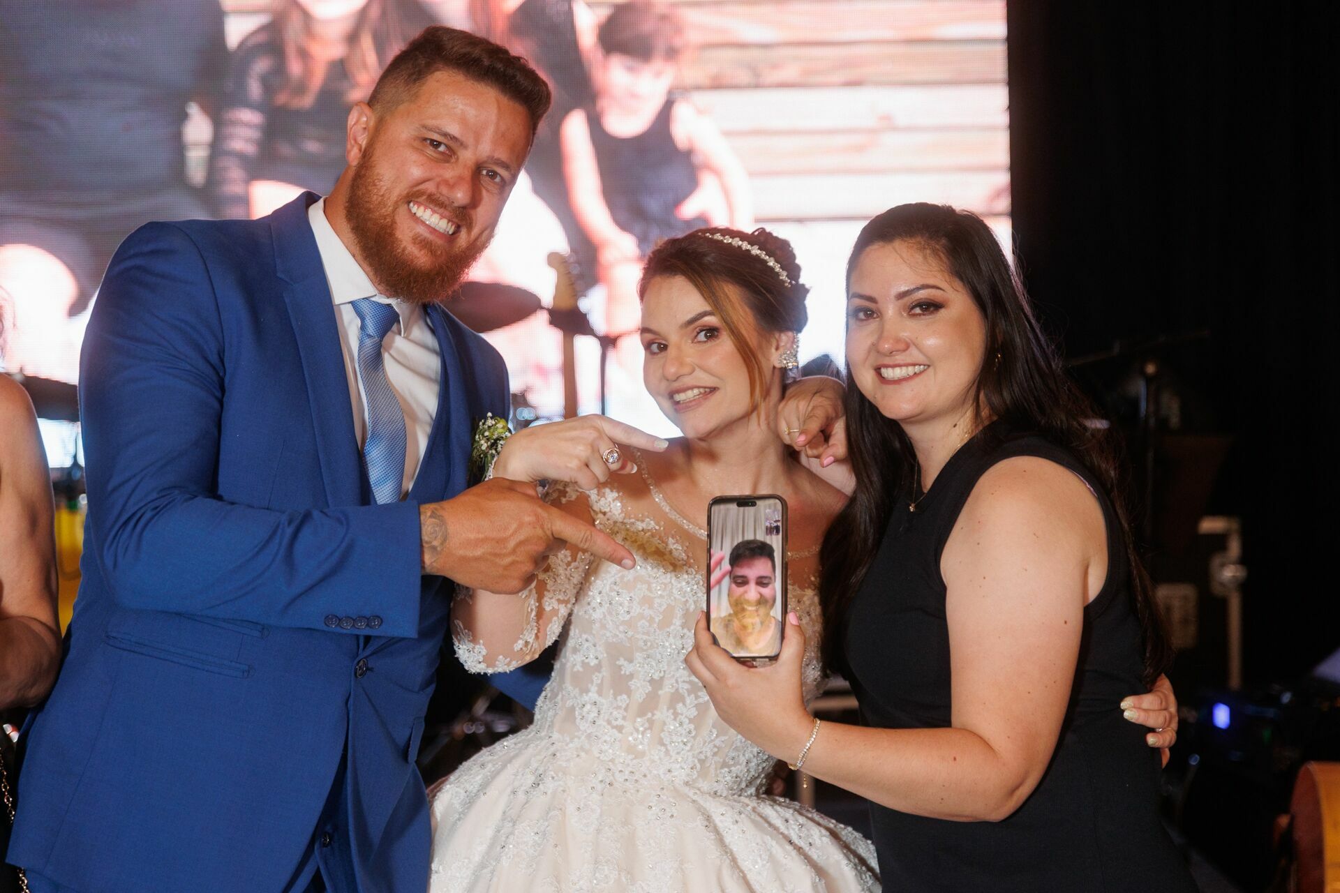 Foto Casamento Paola e Thomaz - Hausmesse Casa de Eventos Joinville Foto Casamento Paola e Thomaz - Hausmesse Casa de Eventos Joinville - Imagem 152