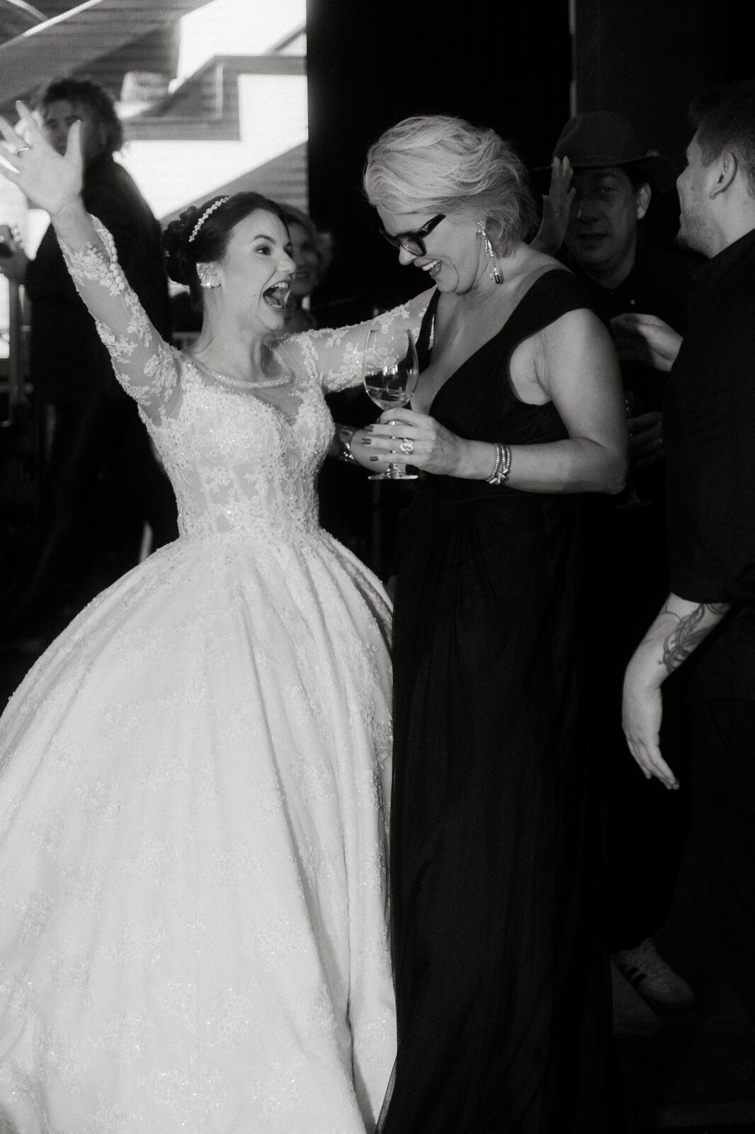 Foto Casamento Paola e Thomaz - Hausmesse Casa de Eventos Joinville Foto Casamento Paola e Thomaz - Hausmesse Casa de Eventos Joinville - Imagem 153