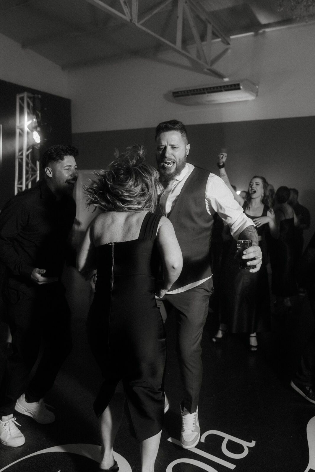 Foto Casamento Paola e Thomaz - Hausmesse Casa de Eventos Joinville Foto Casamento Paola e Thomaz - Hausmesse Casa de Eventos Joinville - Imagem 261