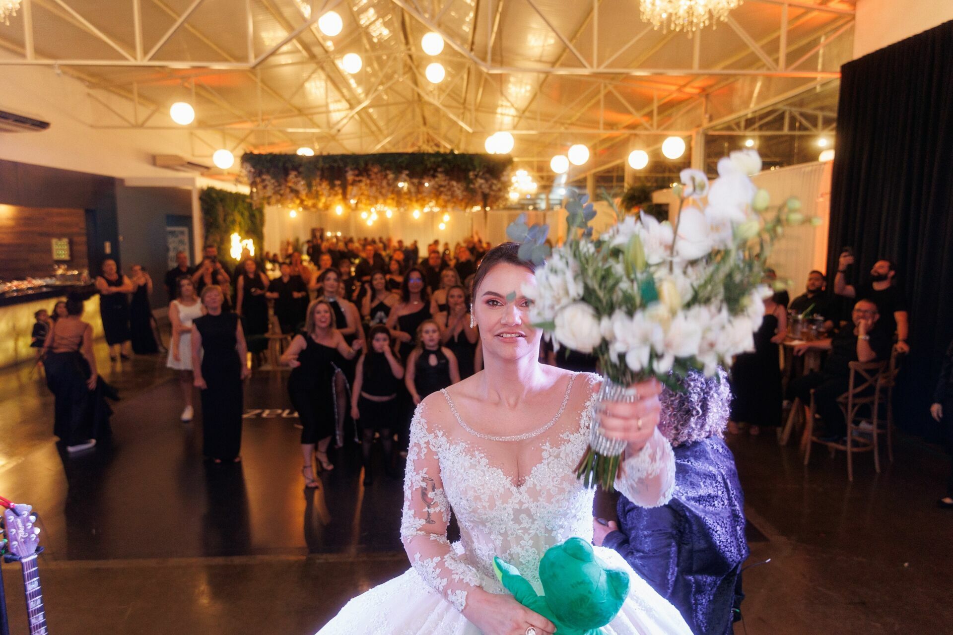 Foto Casamento Paola e Thomaz - Hausmesse Casa de Eventos Joinville Foto Casamento Paola e Thomaz - Hausmesse Casa de Eventos Joinville - Imagem 200