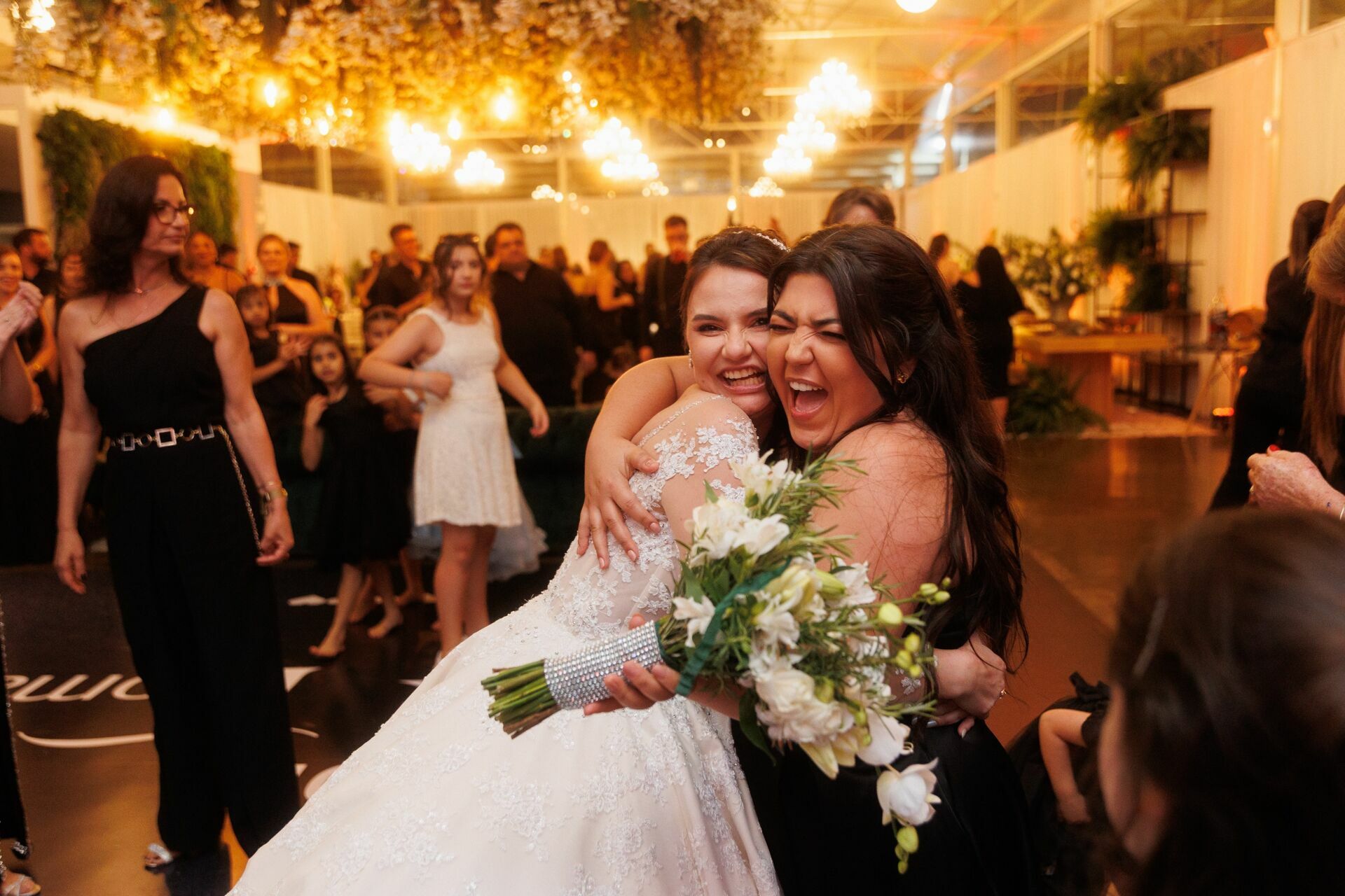 Foto Casamento Paola e Thomaz - Hausmesse Casa de Eventos Joinville Foto Casamento Paola e Thomaz - Hausmesse Casa de Eventos Joinville - Imagem 204