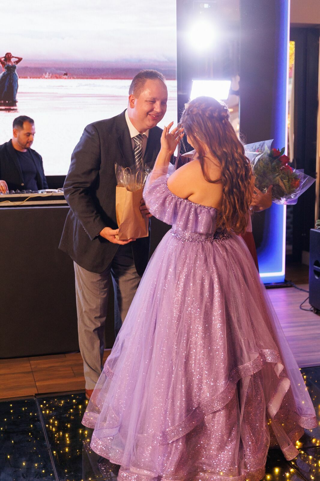 Foto Aniversário de 15 anos da Yasmin no Indaiá Joinville - Fotógrafo em Joinville Foto Aniversário de 15 anos da Yasmin no Indaiá Joinville - Fotógrafo em Joinville - Imagem 69