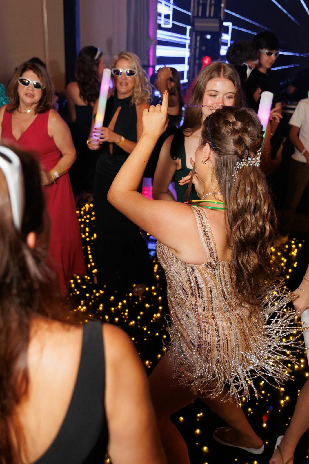 Foto Aniversário de 15 anos da Yasmin no Indaiá Joinville - Fotógrafo em Joinville Foto Aniversário de 15 anos da Yasmin no Indaiá Joinville - Fotógrafo em Joinville - Imagem 113