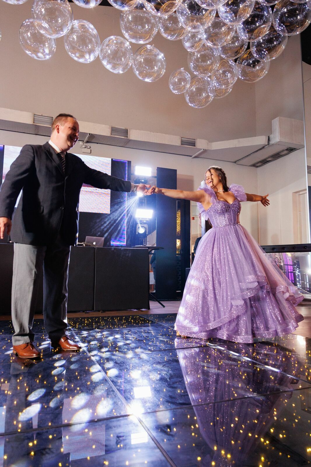 Foto Aniversário de 15 anos da Yasmin no Indaiá Joinville - Fotógrafo em Joinville Foto Aniversário de 15 anos da Yasmin no Indaiá Joinville - Fotógrafo em Joinville - Imagem 45