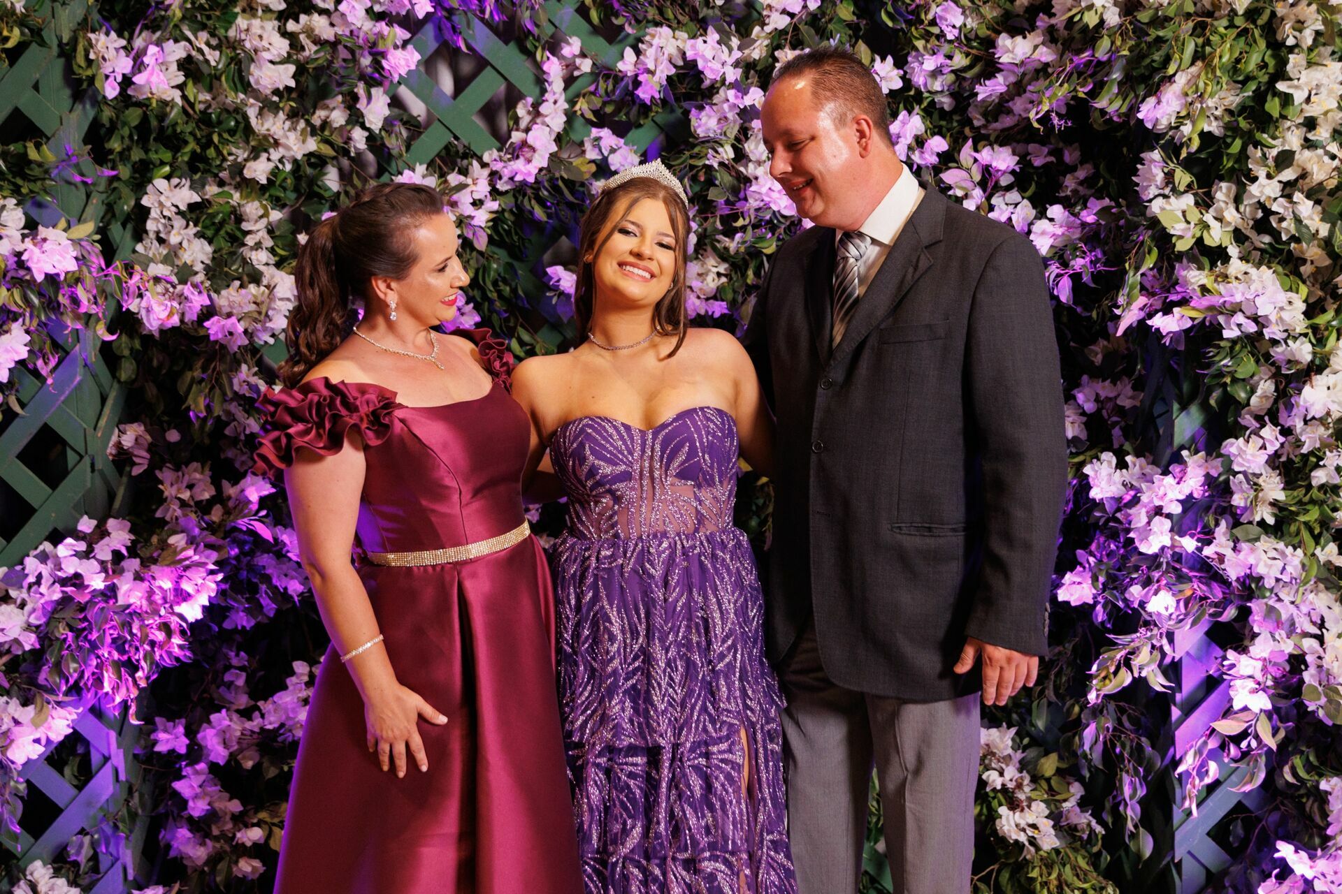 Foto Aniversário de 15 anos da Yasmin no Indaiá Joinville - Fotógrafo em Joinville Foto Aniversário de 15 anos da Yasmin no Indaiá Joinville - Fotógrafo em Joinville - Imagem 21