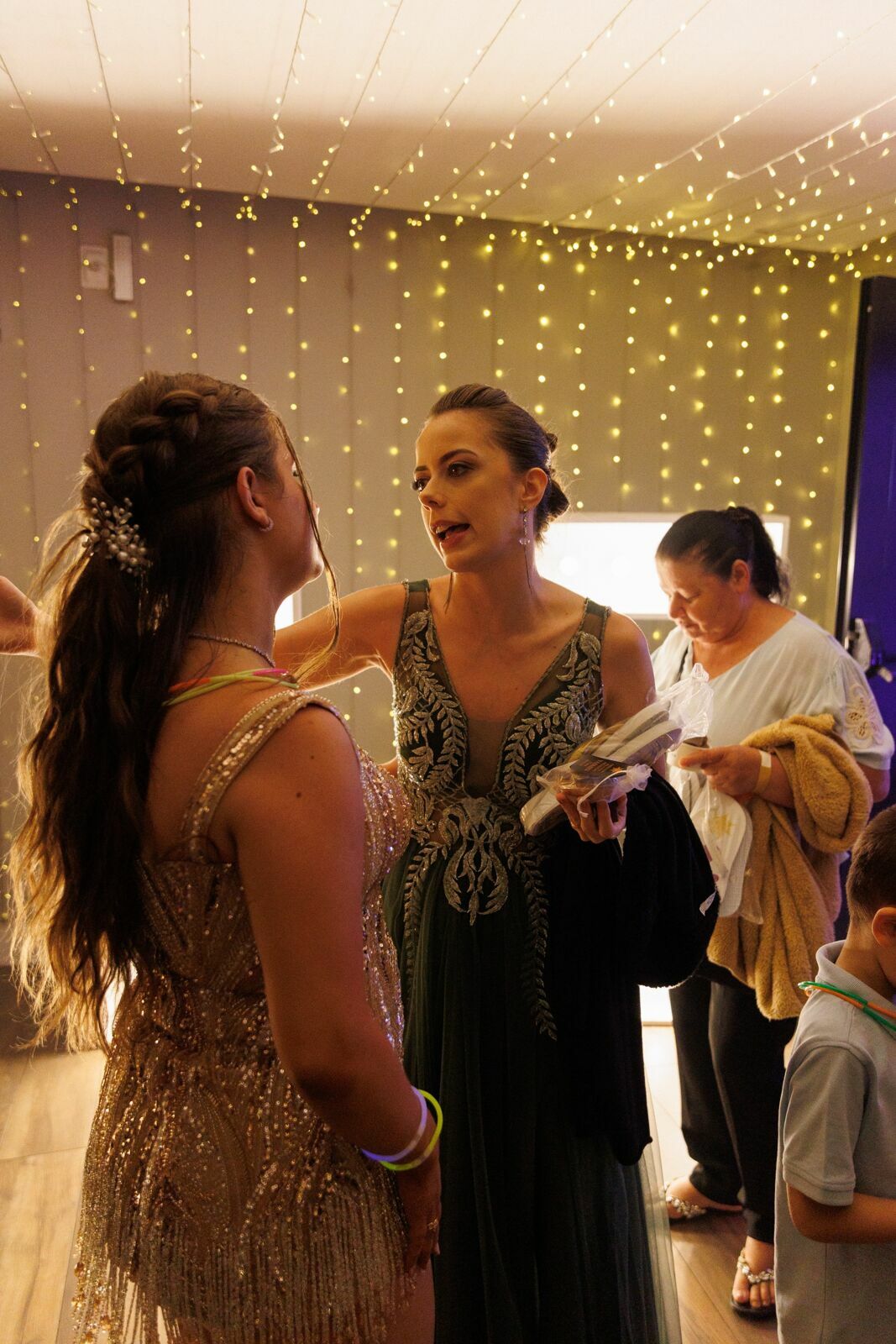 Foto Aniversário de 15 anos da Yasmin no Indaiá Joinville - Fotógrafo em Joinville Foto Aniversário de 15 anos da Yasmin no Indaiá Joinville - Fotógrafo em Joinville - Imagem 144