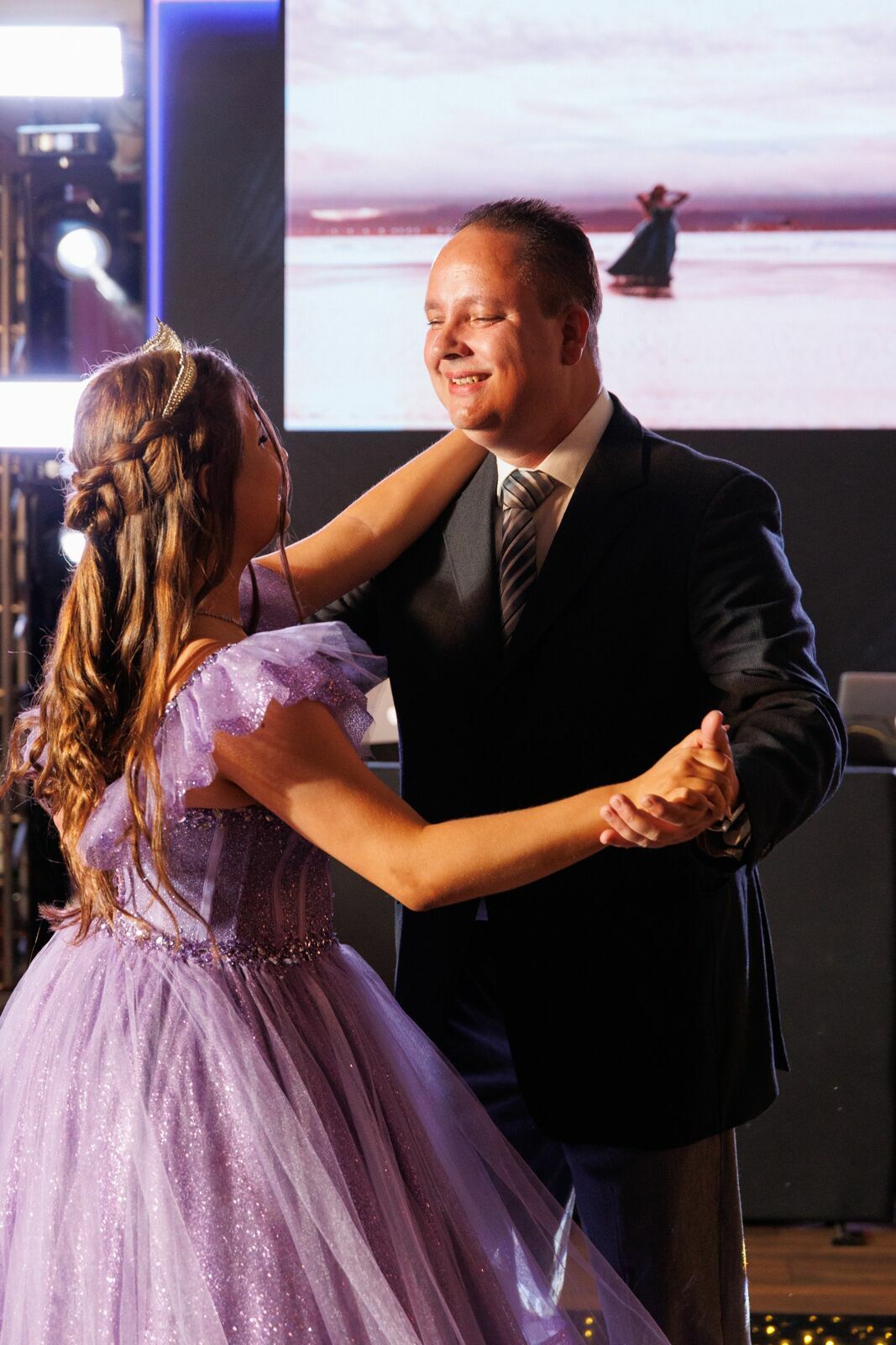 Foto Aniversário de 15 anos da Yasmin no Indaiá Joinville - Fotógrafo em Joinville Foto Aniversário de 15 anos da Yasmin no Indaiá Joinville - Fotógrafo em Joinville - Imagem 46