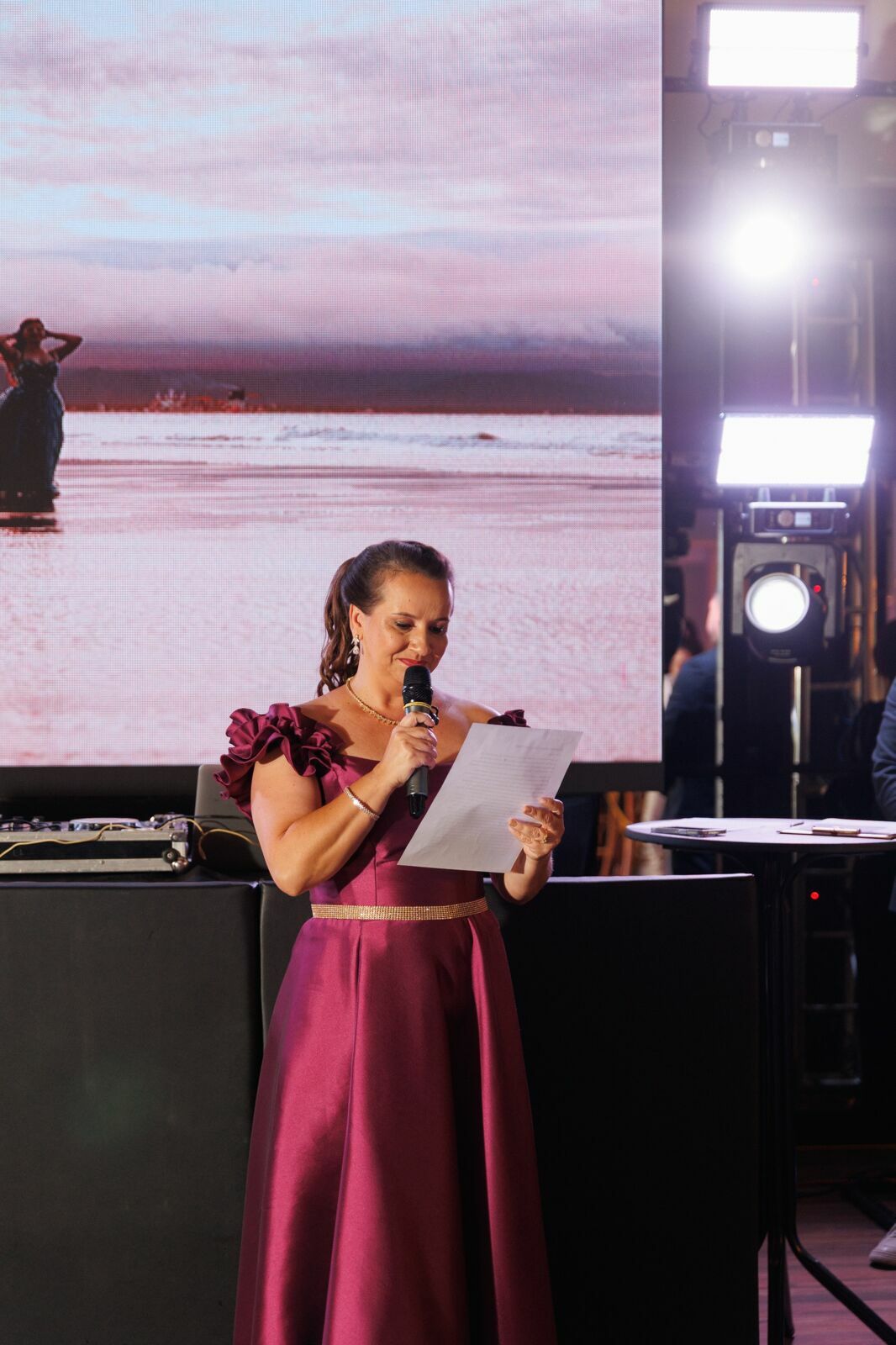 Foto Aniversário de 15 anos da Yasmin no Indaiá Joinville - Fotógrafo em Joinville Foto Aniversário de 15 anos da Yasmin no Indaiá Joinville - Fotógrafo em Joinville - Imagem 52