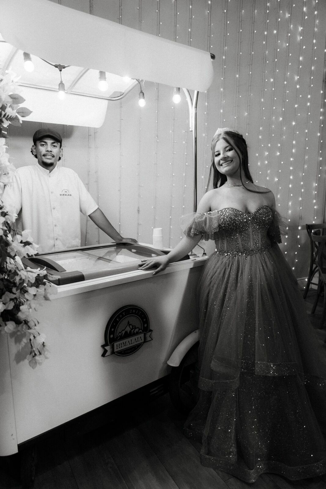 Foto Aniversário de 15 anos da Yasmin no Indaiá Joinville - Fotógrafo em Joinville Foto Aniversário de 15 anos da Yasmin no Indaiá Joinville - Fotógrafo em Joinville - Imagem 87