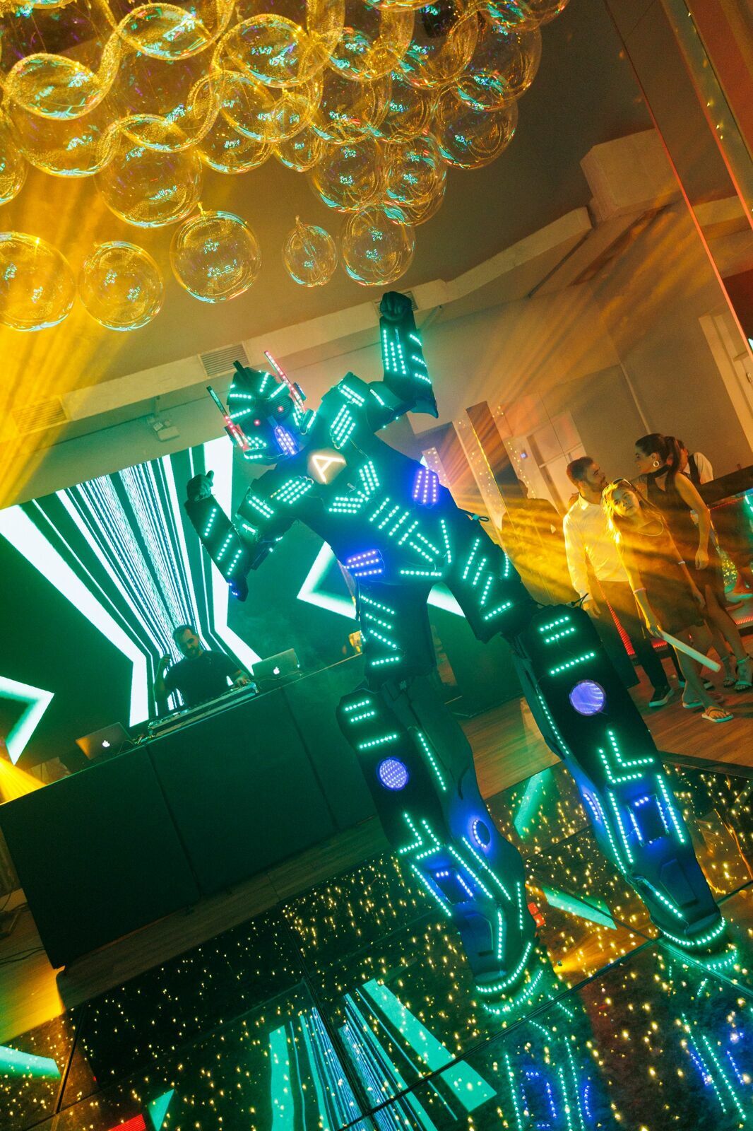 Foto Aniversário de 15 anos da Yasmin no Indaiá Joinville - Fotógrafo em Joinville Foto Aniversário de 15 anos da Yasmin no Indaiá Joinville - Fotógrafo em Joinville - Imagem 151