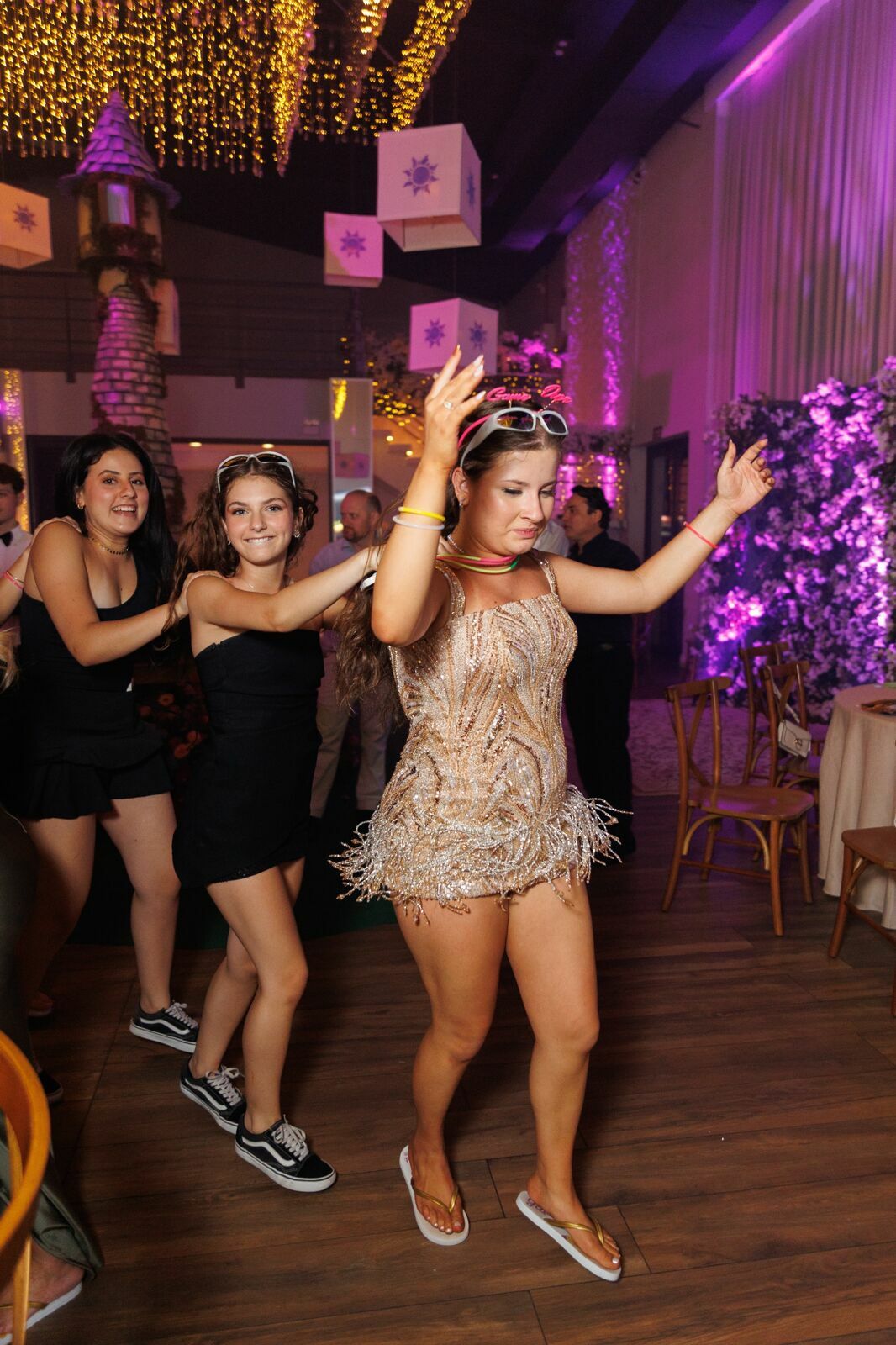 Foto Aniversário de 15 anos da Yasmin no Indaiá Joinville - Fotógrafo em Joinville Foto Aniversário de 15 anos da Yasmin no Indaiá Joinville - Fotógrafo em Joinville - Imagem 164