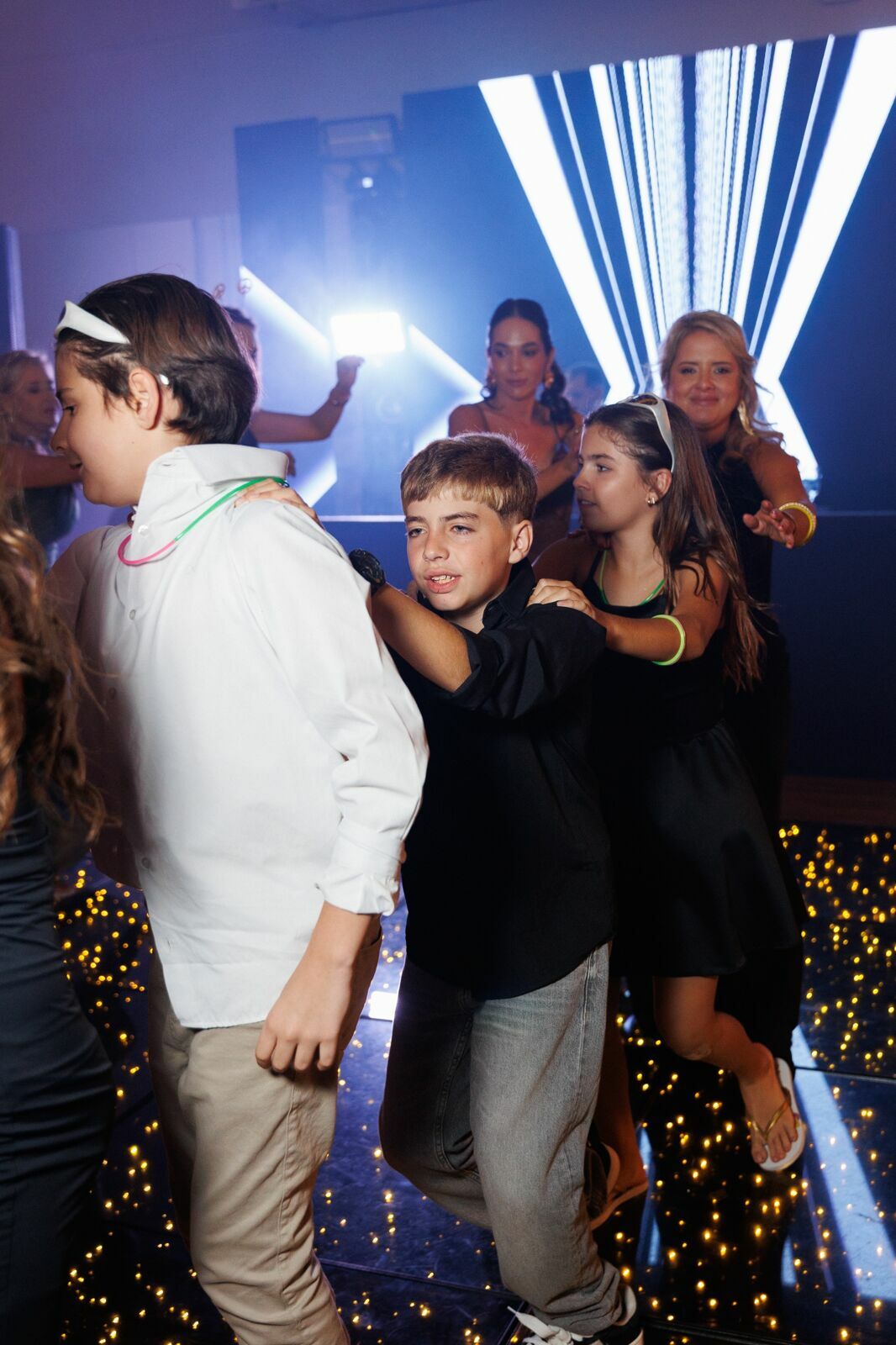 Foto Aniversário de 15 anos da Yasmin no Indaiá Joinville - Fotógrafo em Joinville Foto Aniversário de 15 anos da Yasmin no Indaiá Joinville - Fotógrafo em Joinville - Imagem 165