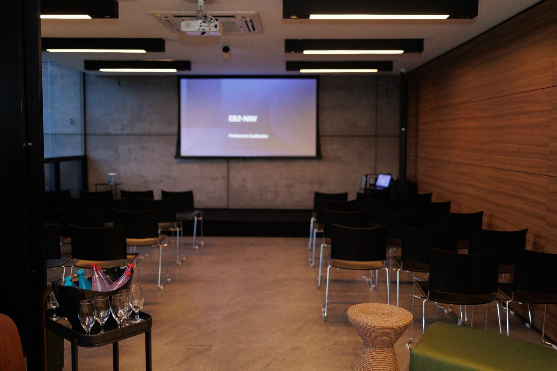 Foto Palestra da Mya Gasiorek da Lago Law Firm em Joinville - Fotógrafo para Eventos em Joinville - Imagem 13