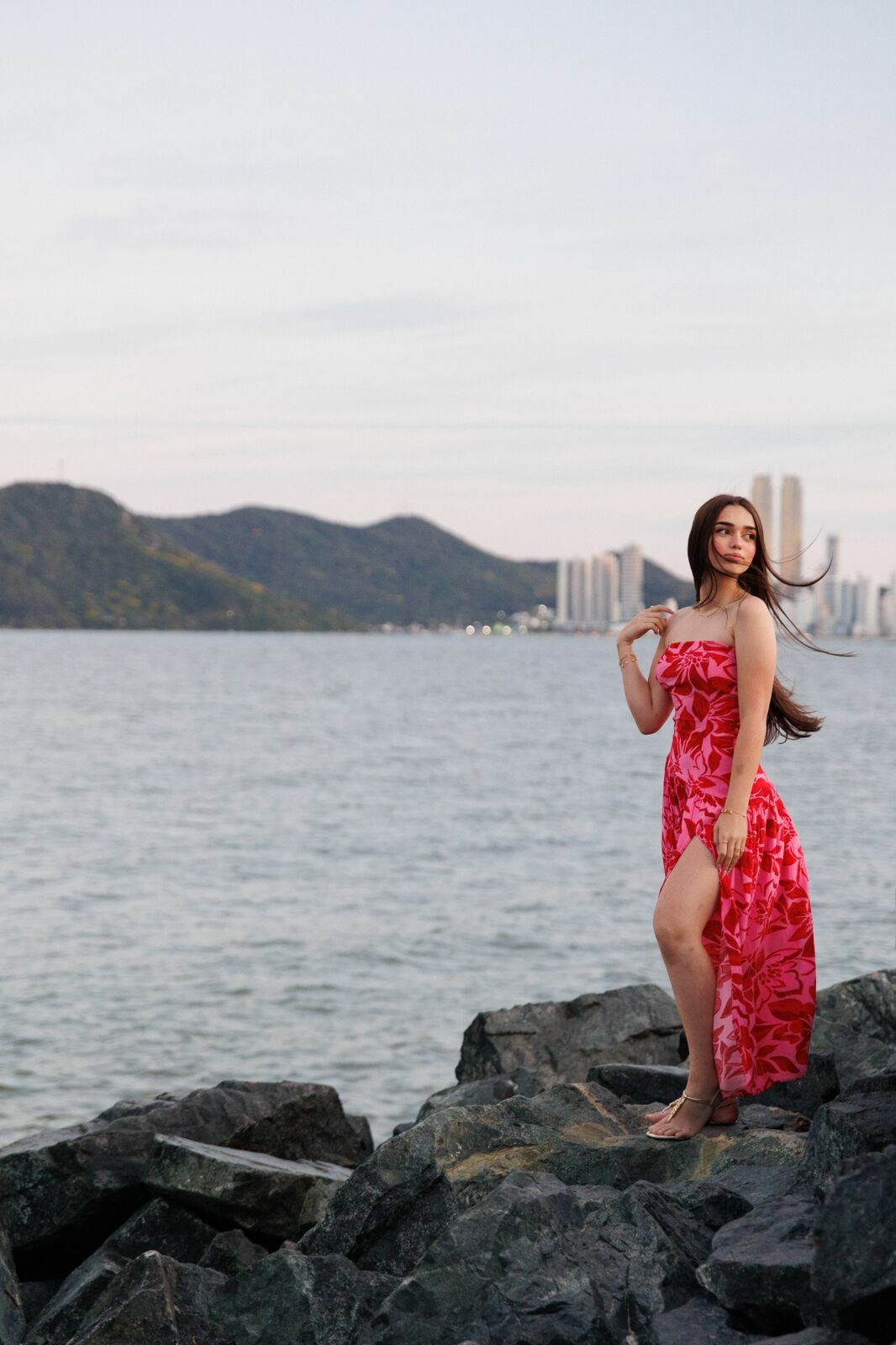 Foto Ensaio Pré Aniversário de Debutante da Kauany em Balneário Camboriú - Fotógrafo em Joinville - Imagem 29