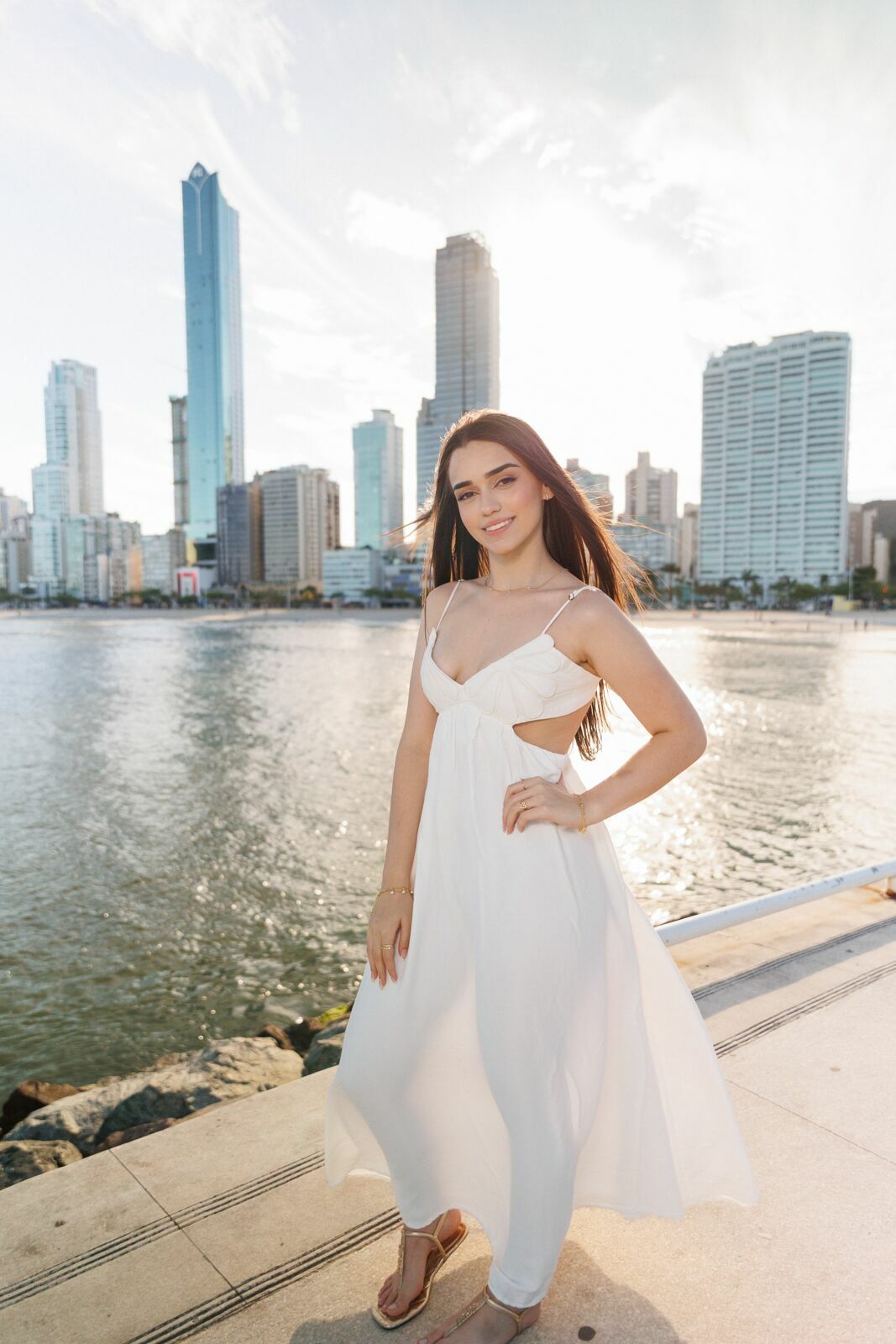 Foto Ensaio Pré Aniversário de Debutante da Kauany em Balneário Camboriú - Fotógrafo em Joinville - Imagem 12