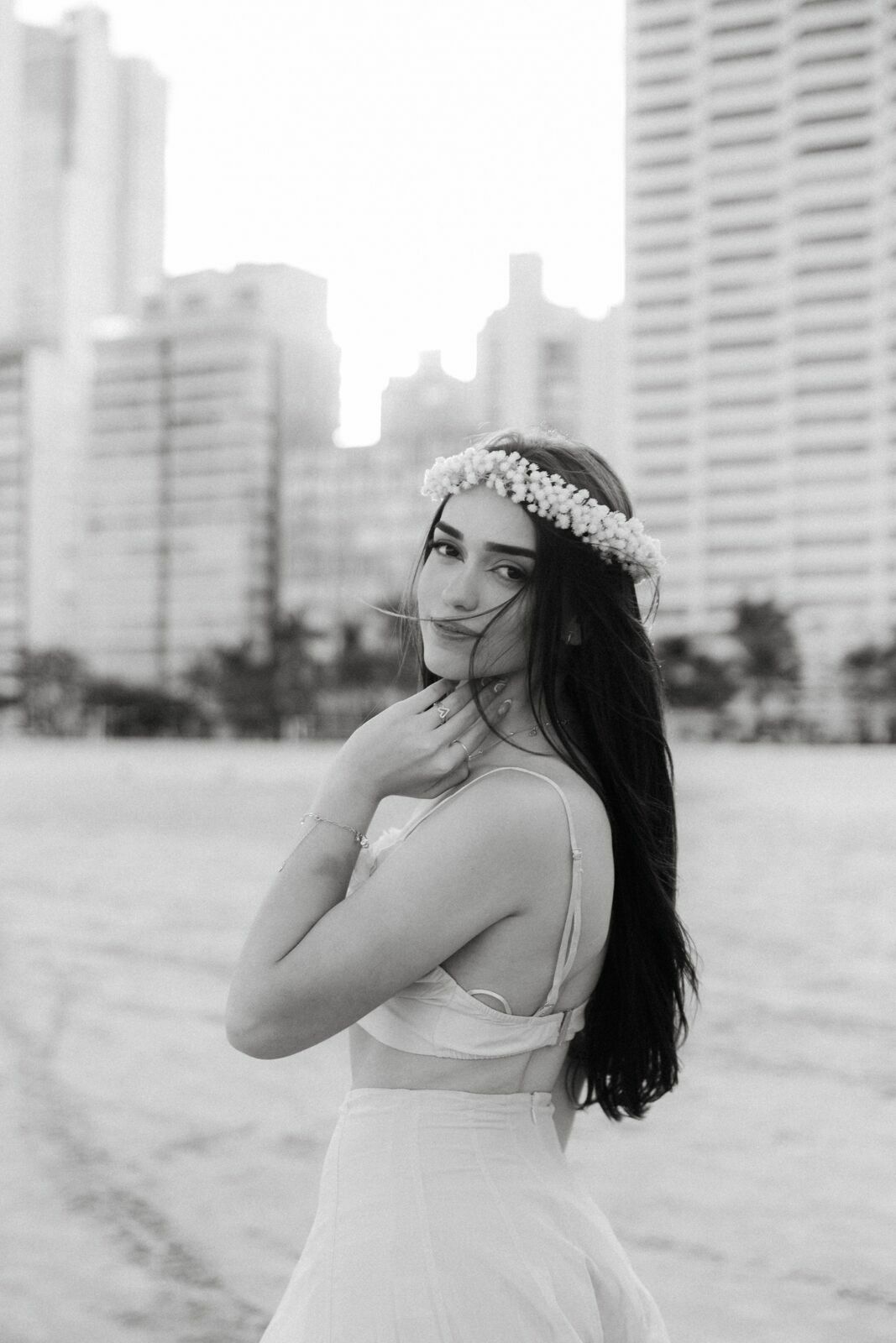 Foto Ensaio Pré Aniversário de Debutante da Kauany em Balneário Camboriú - Fotógrafo em Joinville - Imagem 23