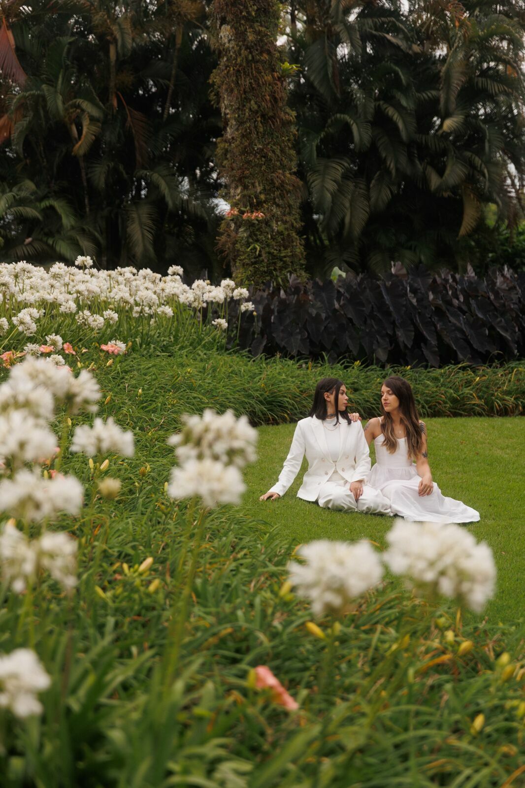 Foto Casamento Civil da Yasmin e da Brenda em Joinville - Fotógrafo em Joinville Foto Casamento Civil da Yasmin e da Brenda em Joinville - Fotógrafo em Joinville - Imagem 45