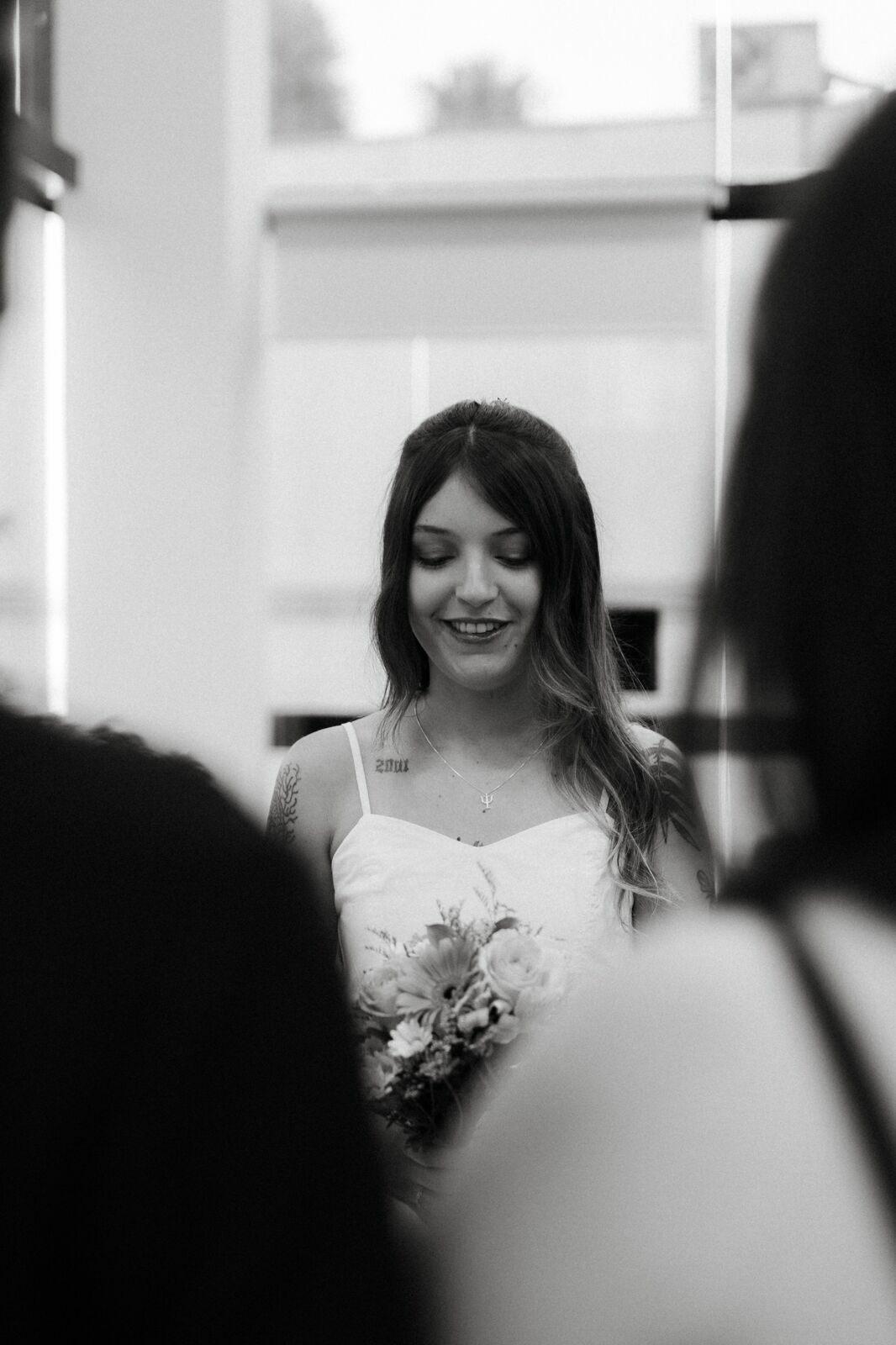 Foto Casamento Civil da Yasmin e da Brenda em Joinville - Fotógrafo em Joinville Foto Casamento Civil da Yasmin e da Brenda em Joinville - Fotógrafo em Joinville - Imagem 3