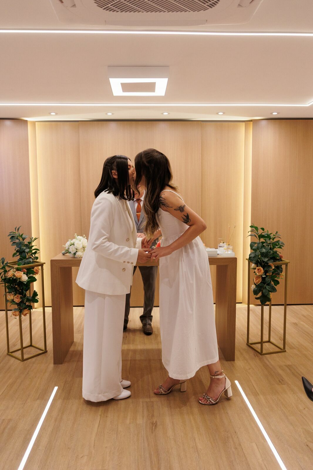 Foto Casamento Civil da Yasmin e da Brenda em Joinville - Fotógrafo em Joinville Foto Casamento Civil da Yasmin e da Brenda em Joinville - Fotógrafo em Joinville - Imagem 10