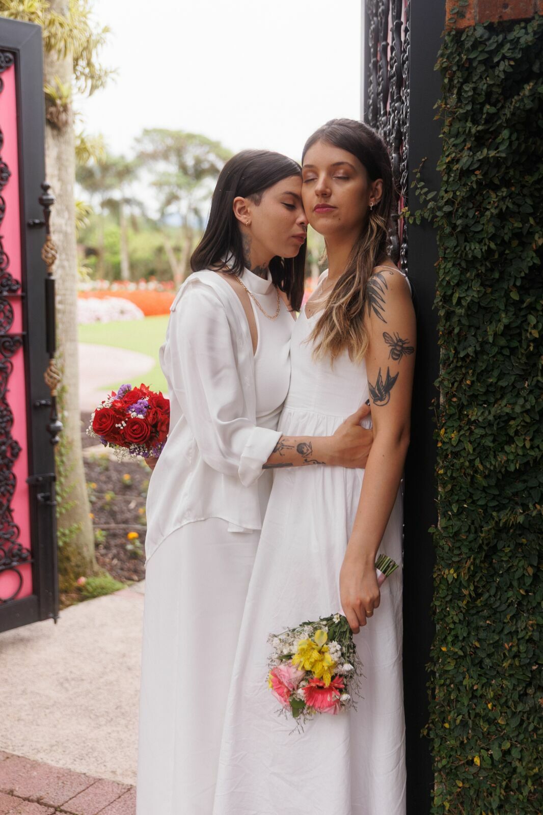 Foto Casamento Civil da Yasmin e da Brenda em Joinville - Fotógrafo em Joinville Foto Casamento Civil da Yasmin e da Brenda em Joinville - Fotógrafo em Joinville - Imagem 39