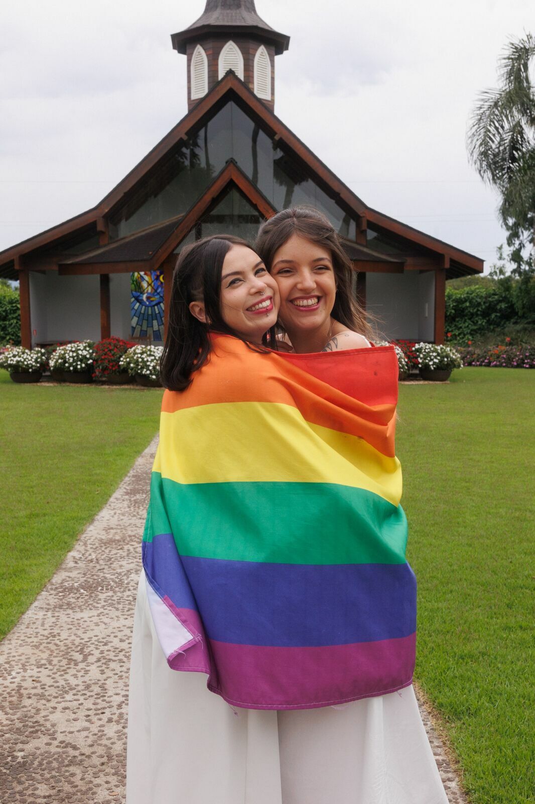 Foto Casamento Civil da Yasmin e da Brenda em Joinville - Fotógrafo em Joinville Foto Casamento Civil da Yasmin e da Brenda em Joinville - Fotógrafo em Joinville - Imagem 15