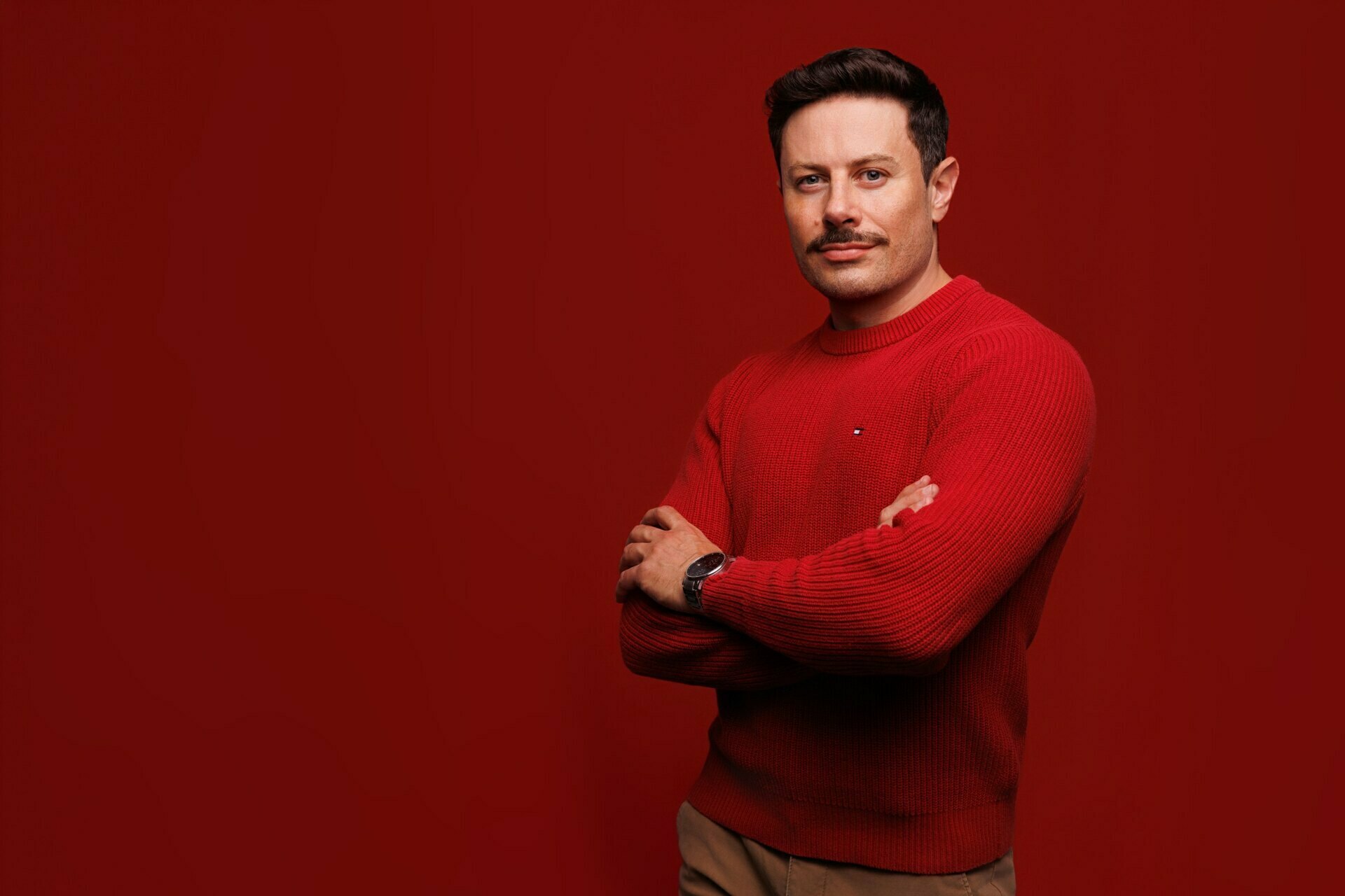 Ensaio Corporativo do Everton em Estúdio em Joinville - Fotos Corporativas Profissionais