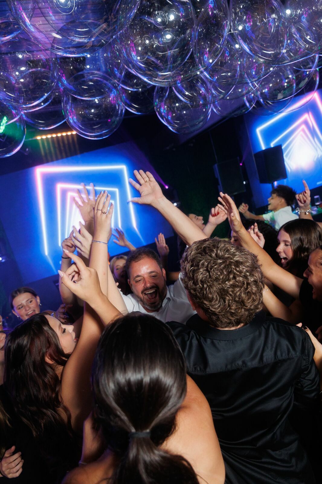 Foto Aniversário de 15 Anos da Júlia no Indaiá Villa em Joinville - Imagem 229