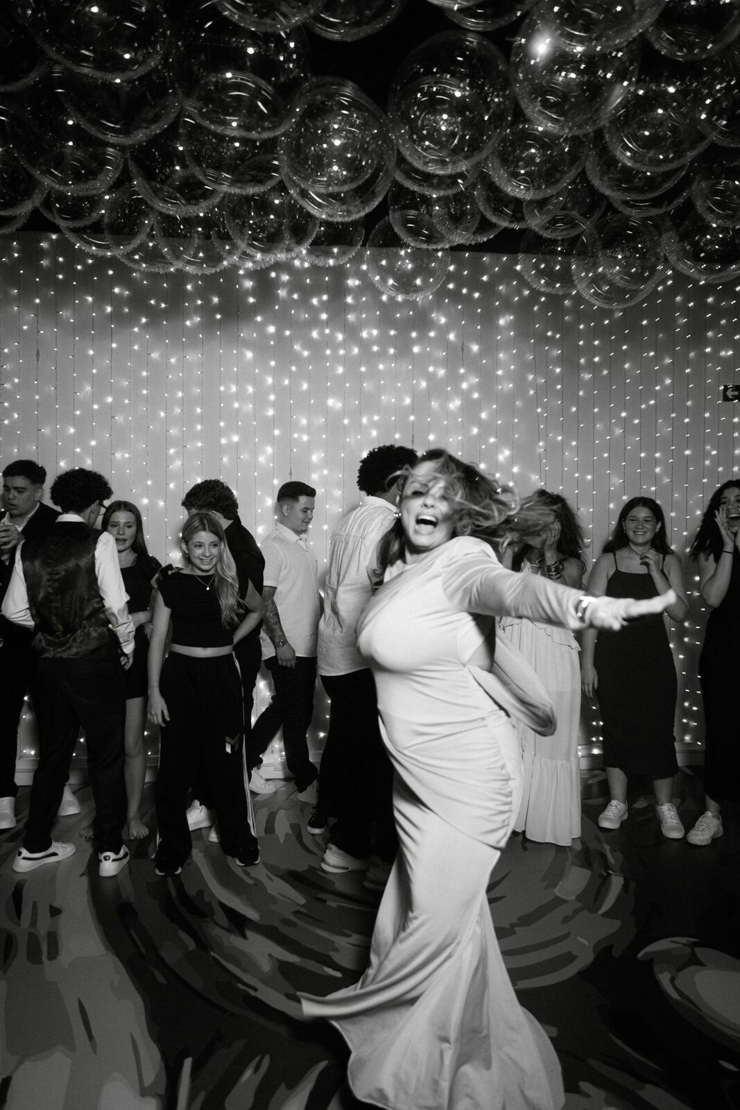 Foto Aniversário de 15 Anos da Júlia no Indaiá Villa em Joinville - Imagem 186