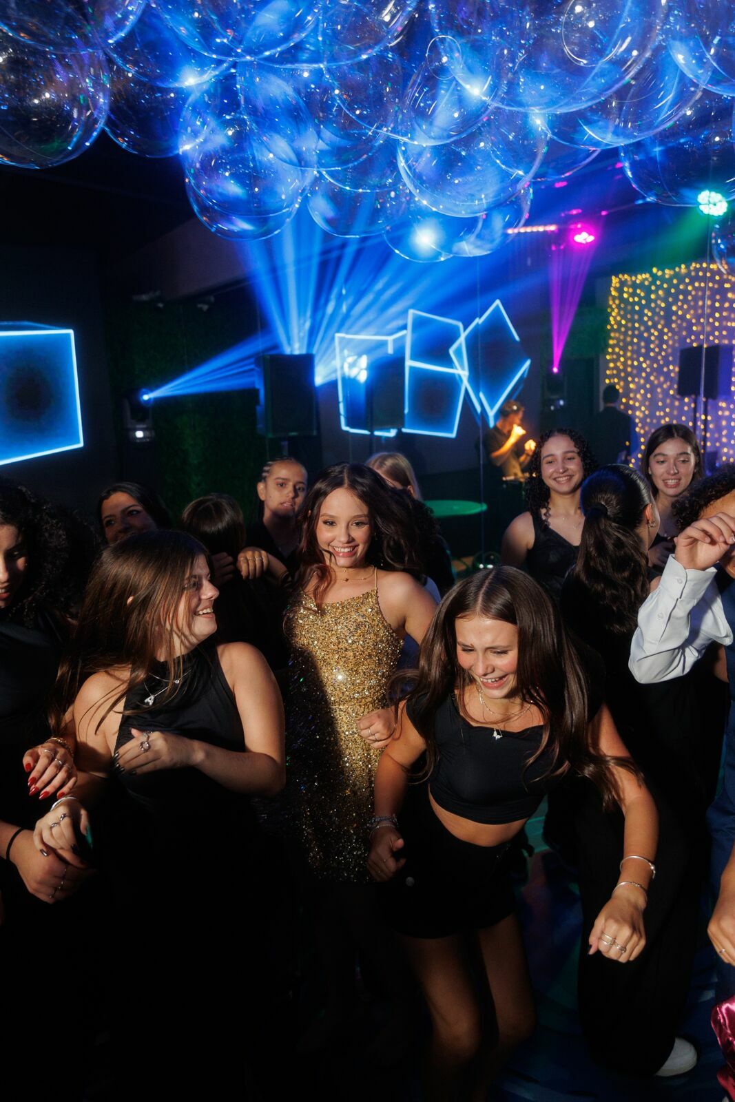 Foto Aniversário de 15 Anos da Júlia no Indaiá Villa em Joinville - Imagem 201